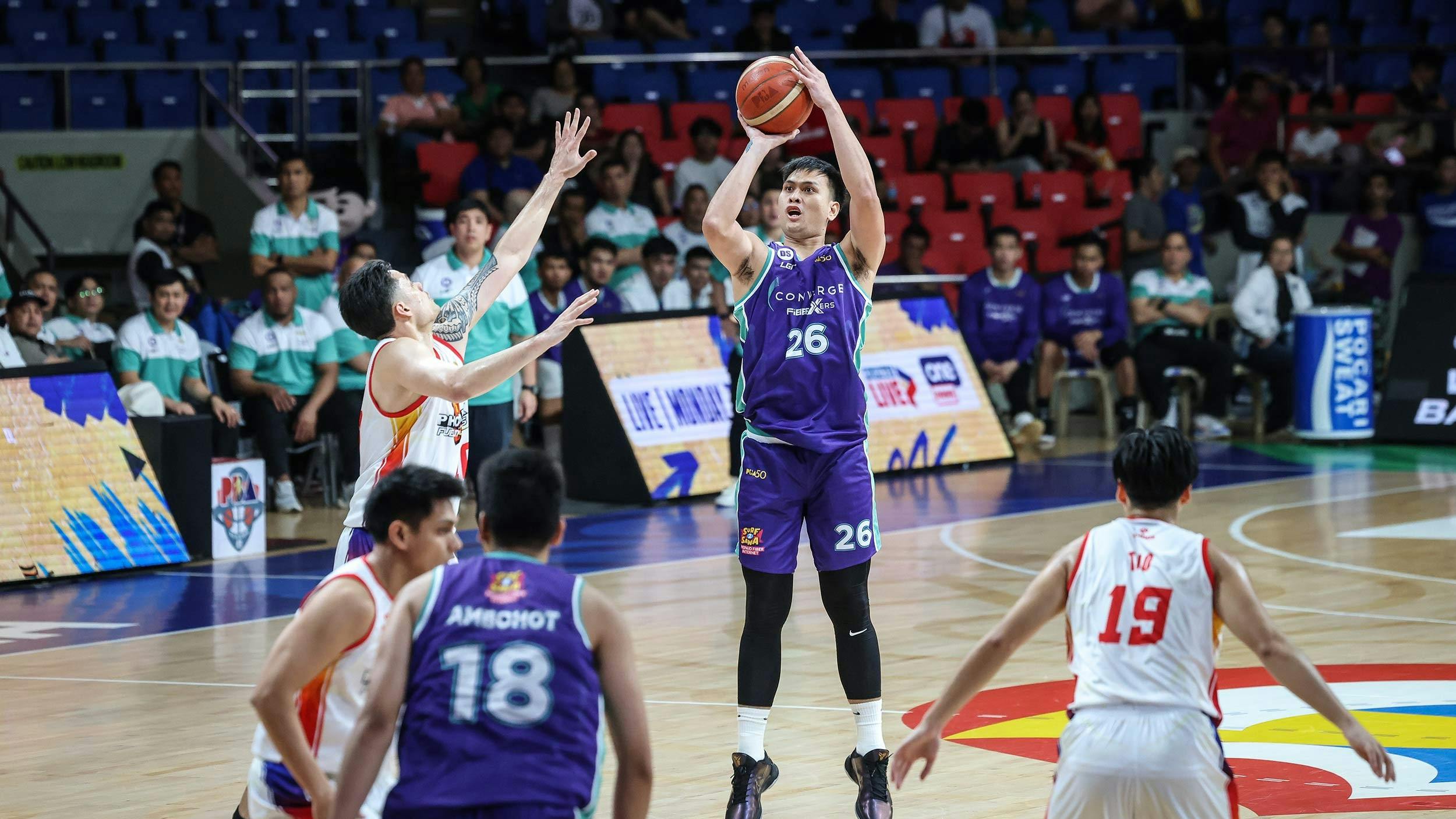 Converge sends Bryan Santos to Phoenix for second pick in PBA Season 50 Draft