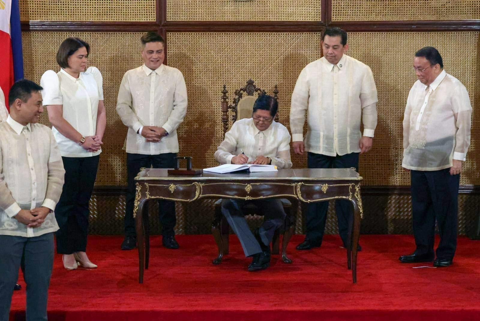 Marcos Signs P5.268-Trillion National Budget For 2023
