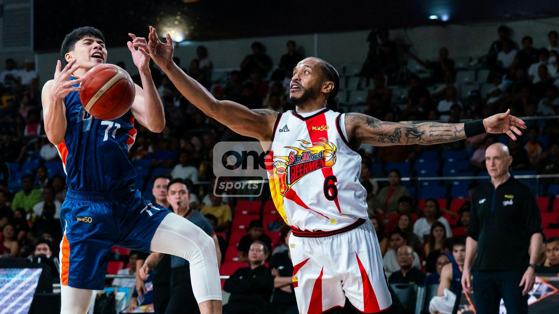 San Miguel dethrones Meralco, books first semis ticket in PBA Philippine Cup