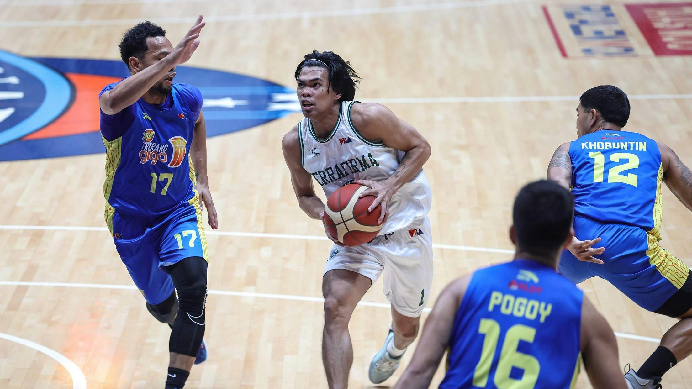 Terrafirma shocks TNT, closes PBA Commissioner