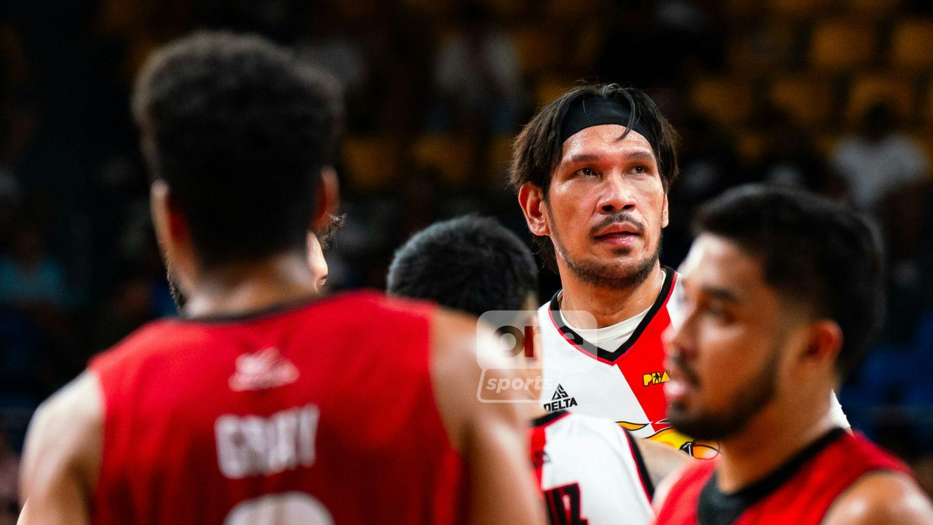 San Miguel fires back at Ginebra, evens PBA Season 49 Philippine Cup semis clash in Game 2