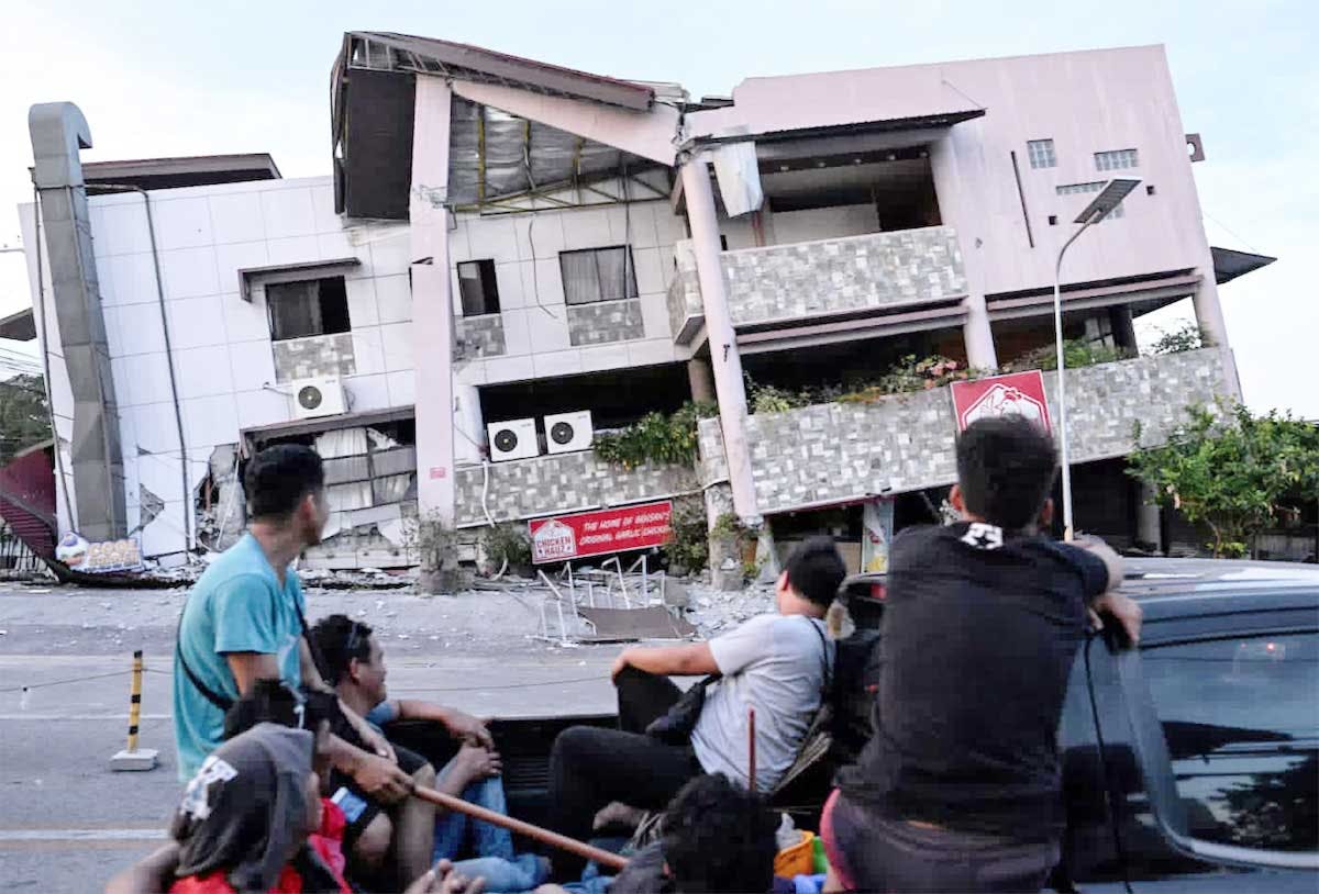 Rescuers Race To Reach Trapped After Quake; Death Toll Rises To 37; Over 32,000 Displaced