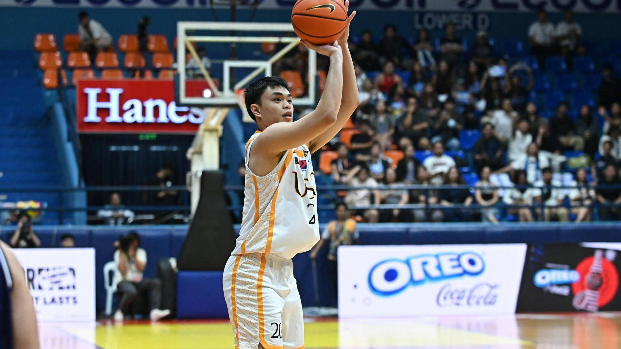 UAAP: UST rides third quarter surge to book Final Four slot at expense of Adamson