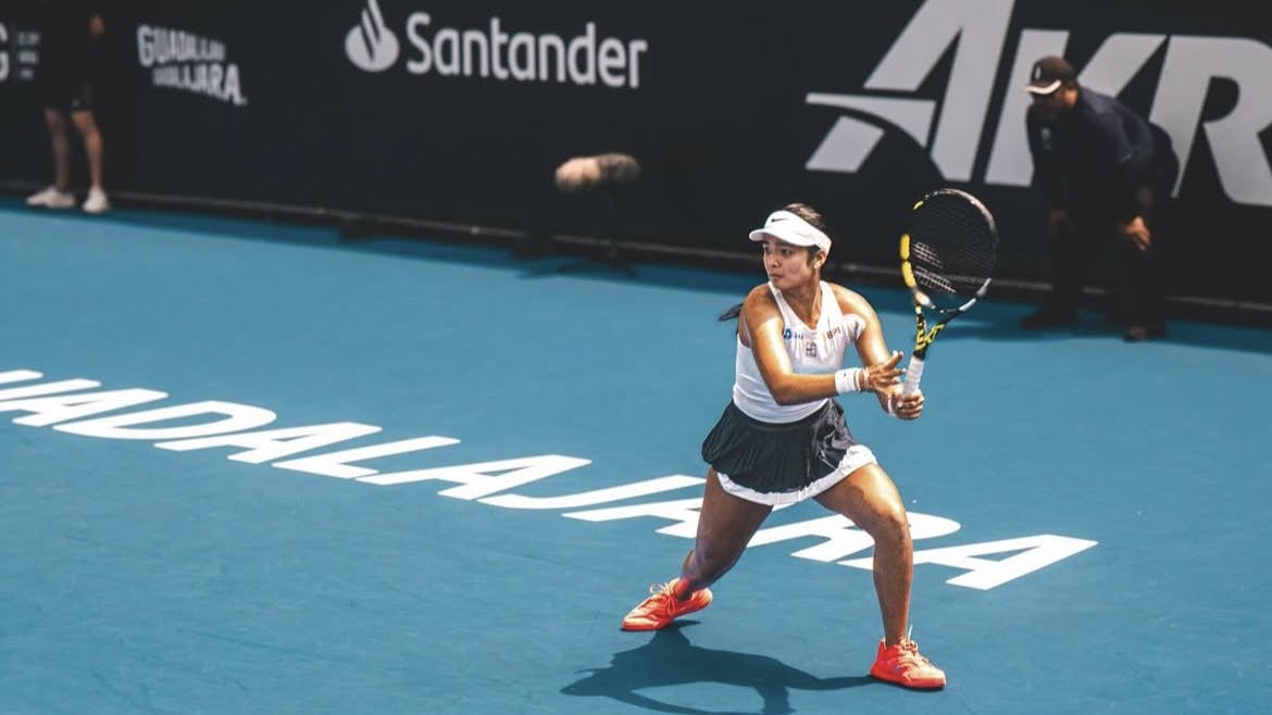 Rain delays Alex Eala’s opener in Suzhou Open vs Katarzyna Kawa