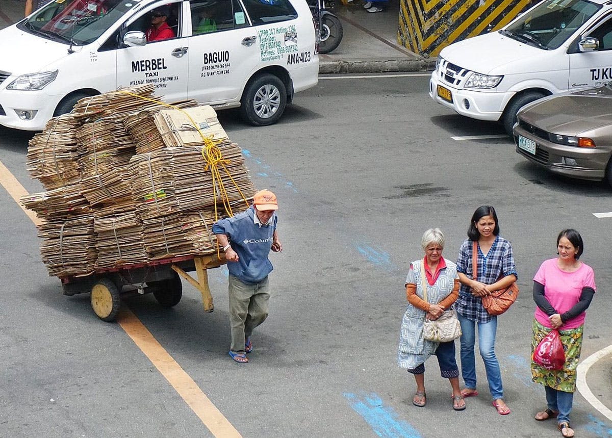 Lacson Refiles Bill Penalizing Children Who Neglect Elderly Parents
