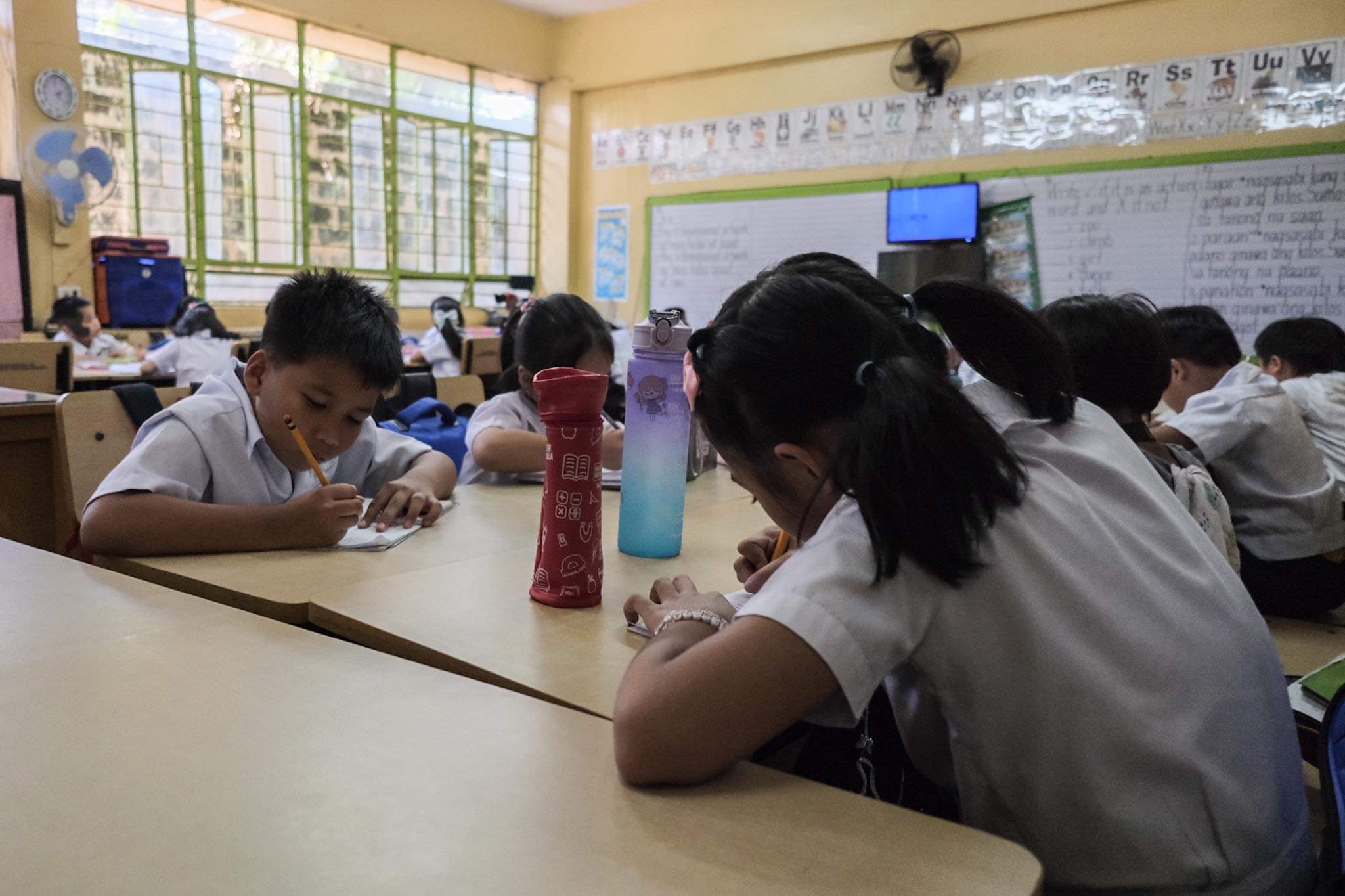 More Areas Suspend Onsite Classes Due To Extreme Heat | OneNews.PH