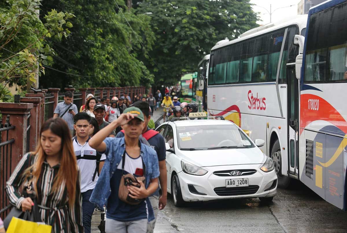 ‘How’s Your Byahe, Bes?’ Traffic-Worn Commuters Get Heard Online