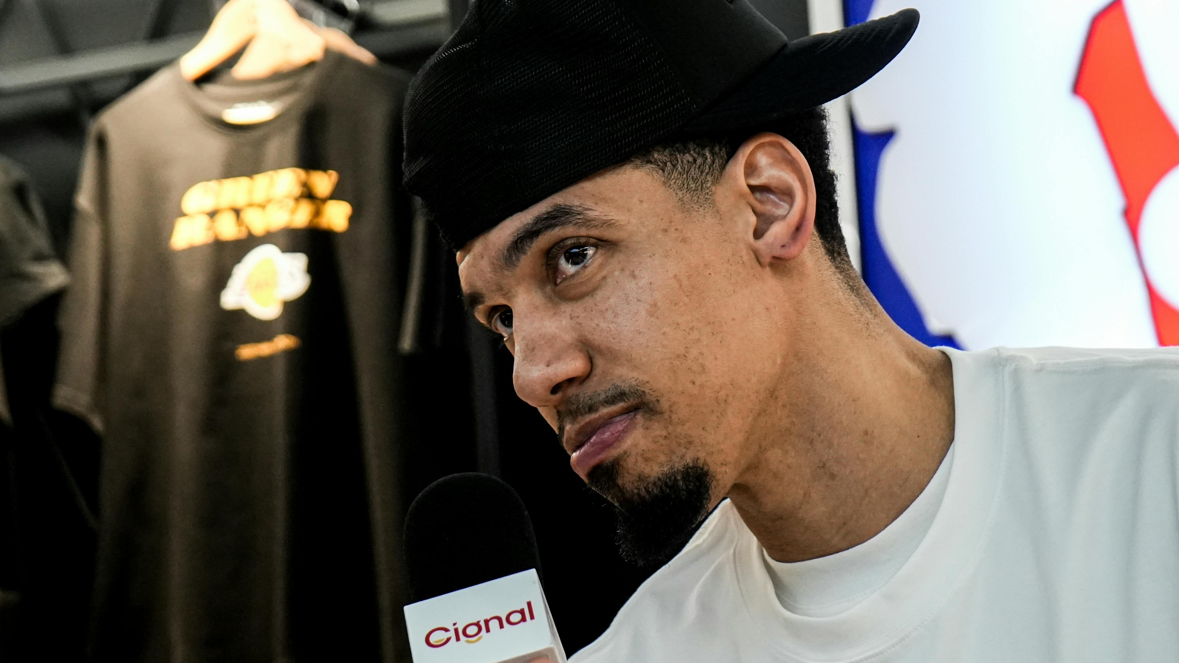 Three-time NBA champ Danny Green gives thumbs down on 4-point line