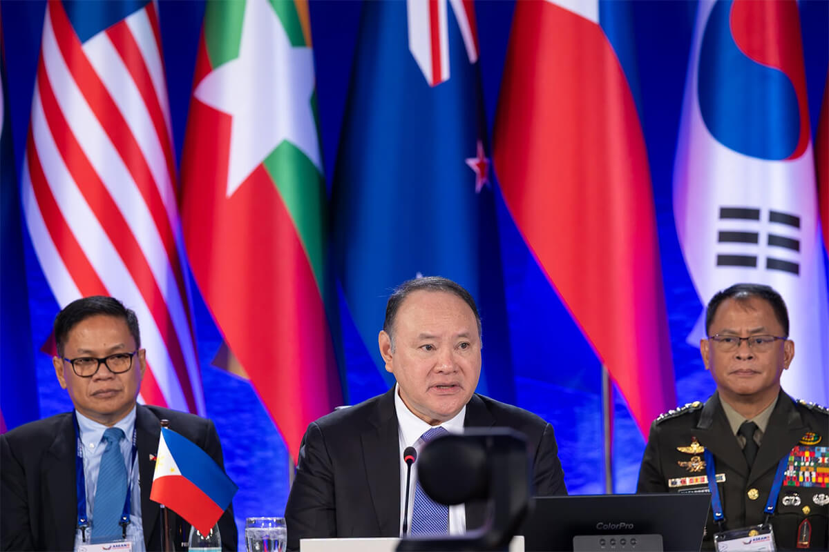 Philippines-China Tensions Resurface At The Close Of Asean Defense Gathering 
