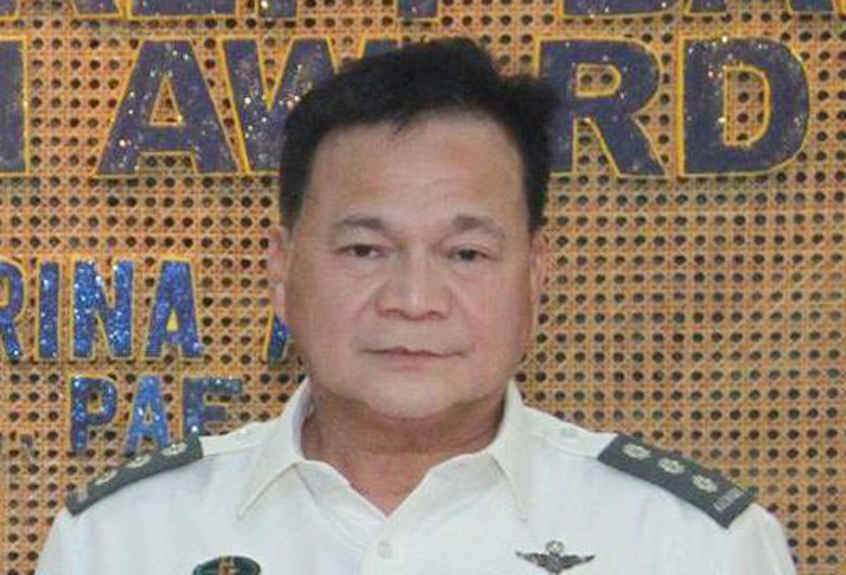 PhilHealth Now Says It Will Not Collapse As Official Who Allegedly Tore Documents Resigns; Morales Staying Put