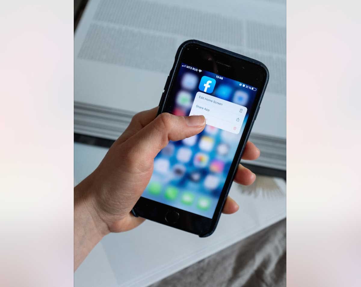 Digital Parenting Pushed Amid Youth Violence
