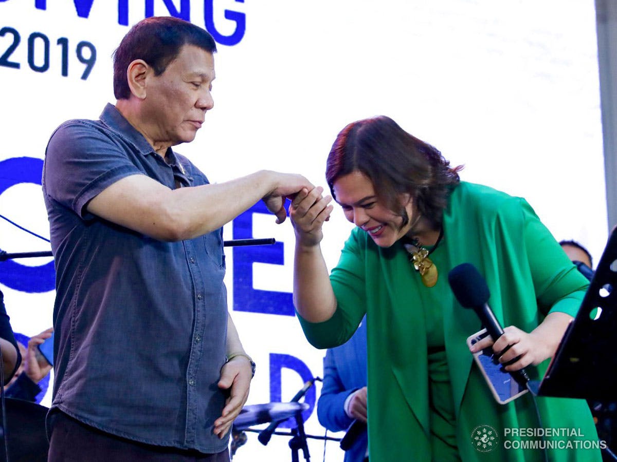 Duterte Prepares For 2022 Retirement; Asks Sara Not To Run For President