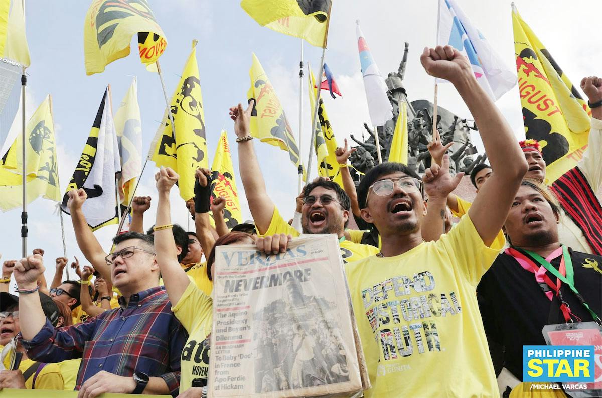 EDSA Torch Passed On To Youth | OneNews.PH