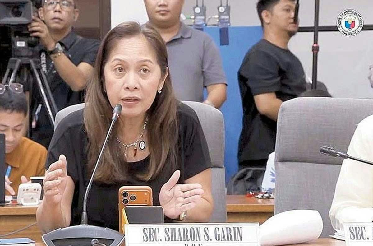 Weak Peso May Push Up Fuel, Power Costs