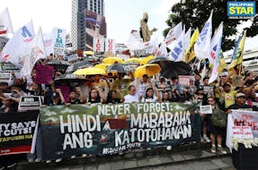 Groups Mark Martial Law With Corruption Protest