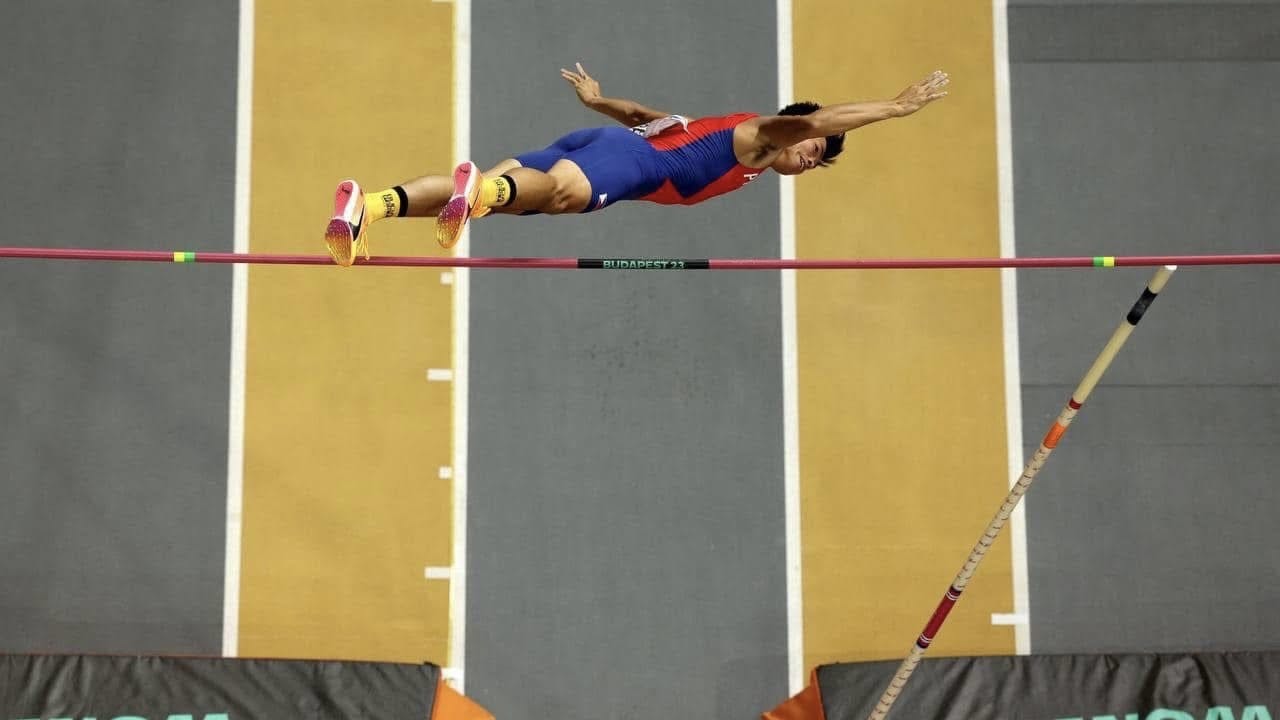 EJ Obiena optimistic of Philippines hosting first-of-its-kind pole vault meet in Makati