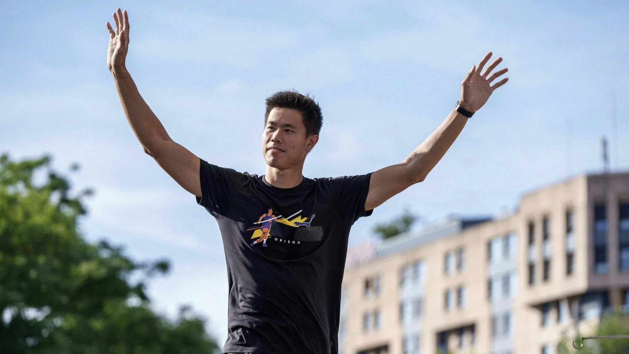 EJ Obiena raring to show off in front of home crowd in Makati pole vault meet
