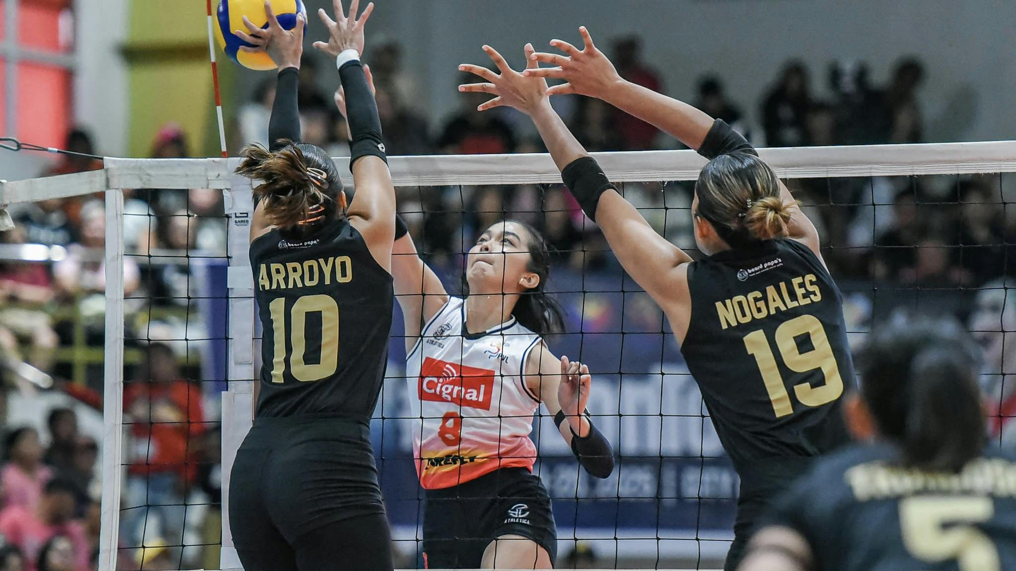 Erika Santos fires 30 as Cignal rebounds vs ZUS Coffee to clinch PVL on Tour quarterfinals