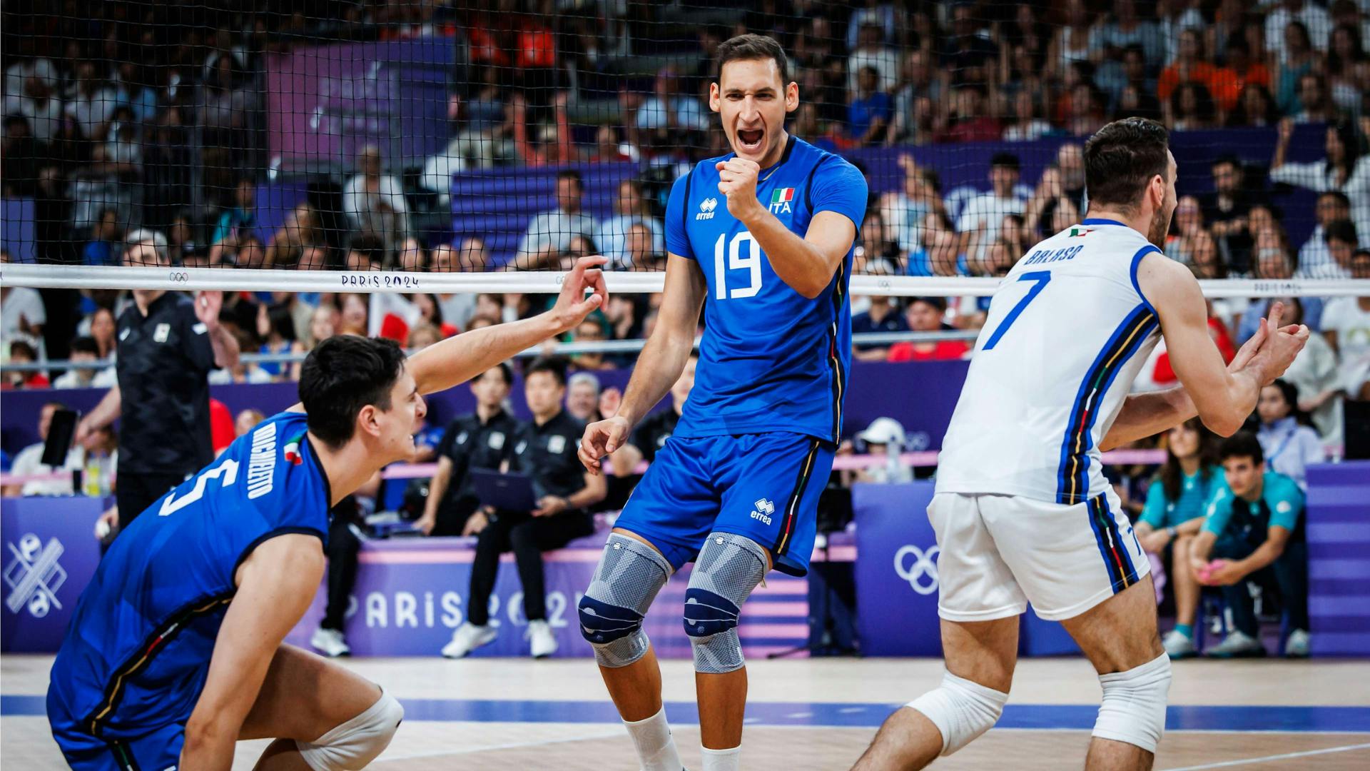 Roberto Russo shines late as Italy outlasts Japan for second semis berth in Paris 2024 men's volleyball | OneSports.PH