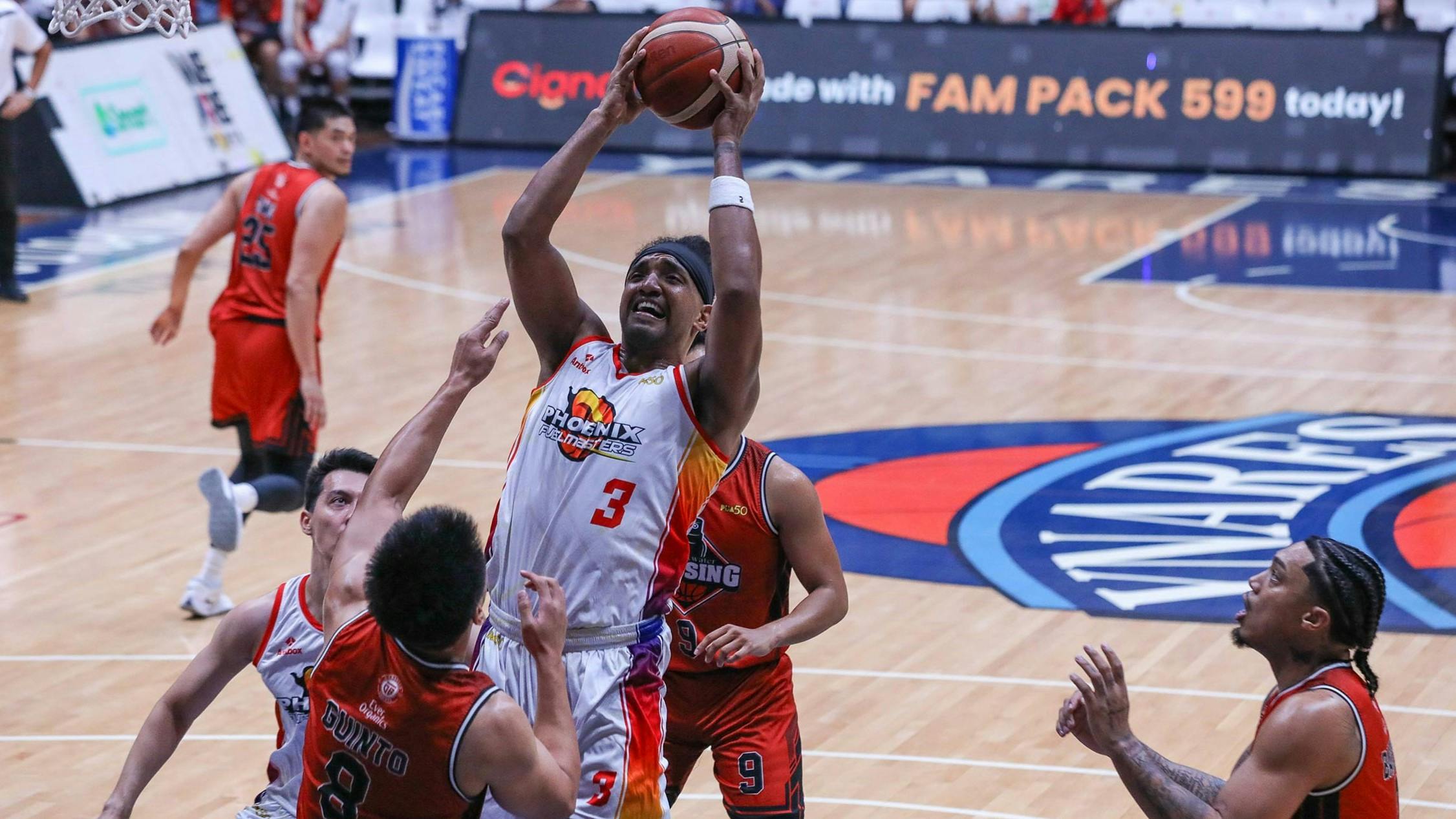 Phoenix coach Willy Wilson lets players take over in win vs Bossing
