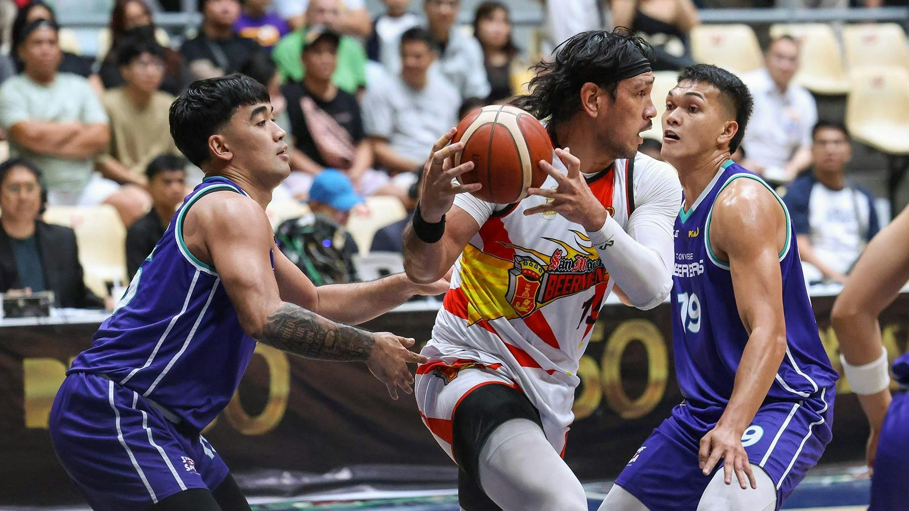 June Mar Fajardo bucks foot issue, dominates for SMB: 