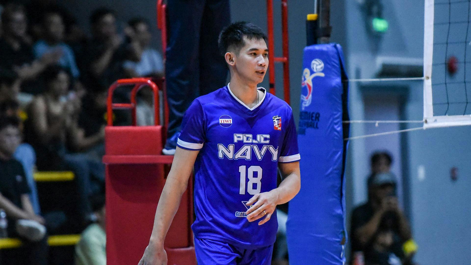 Joeven Dela Vega makes Spikers