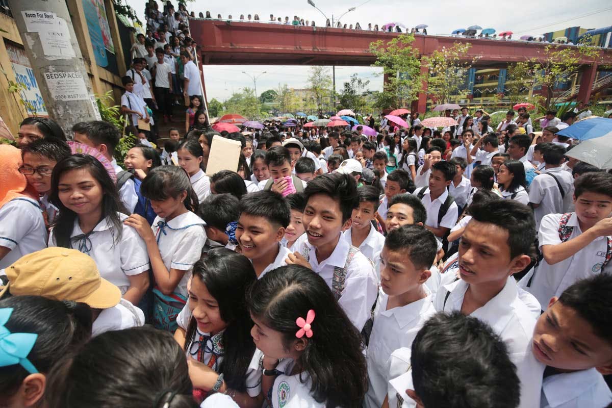 K-12 Review: Should Senior High School Be Abolished?