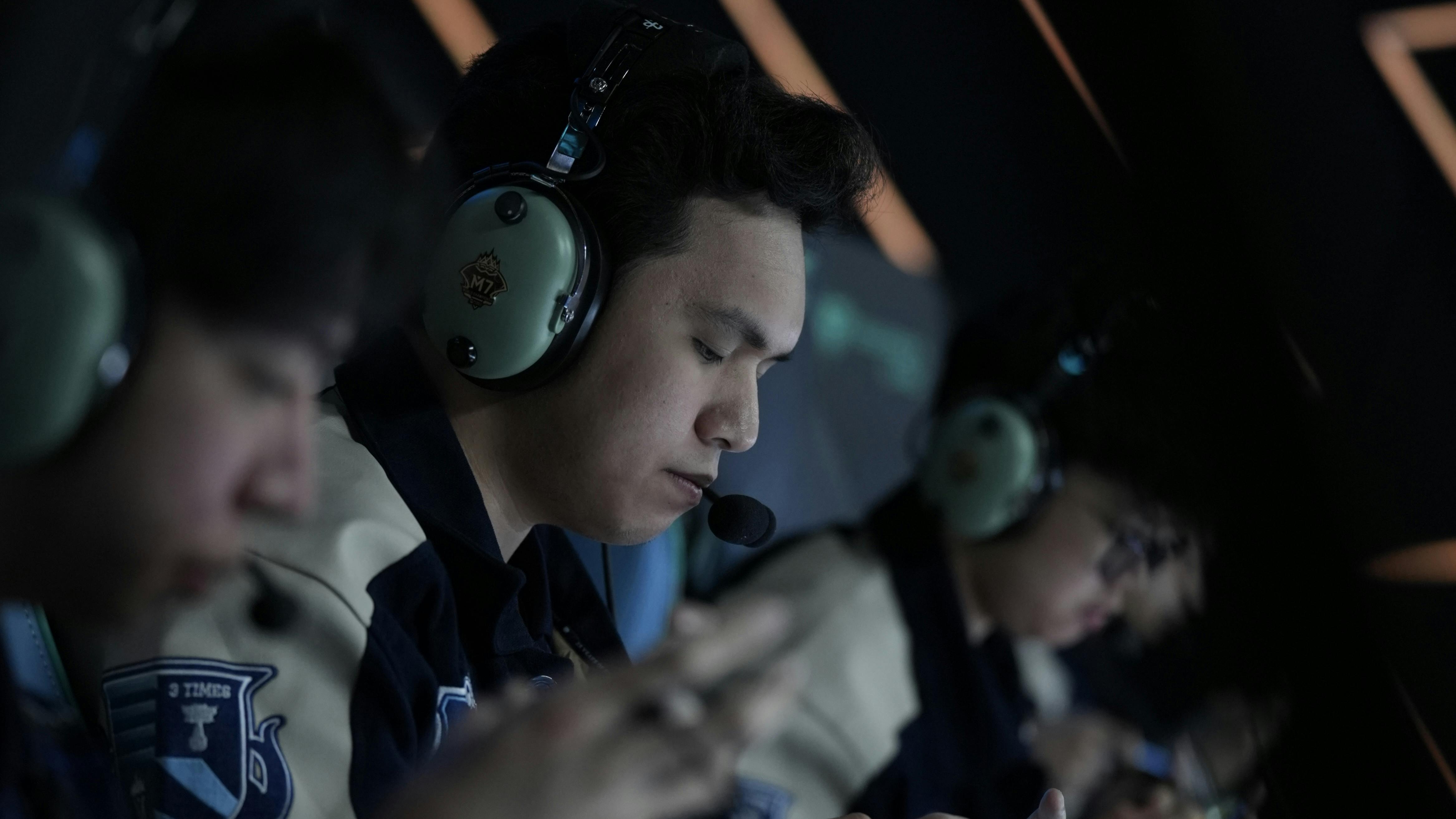 Team Liquid PH move on cusp of M7 knockouts with win over Team Falcons