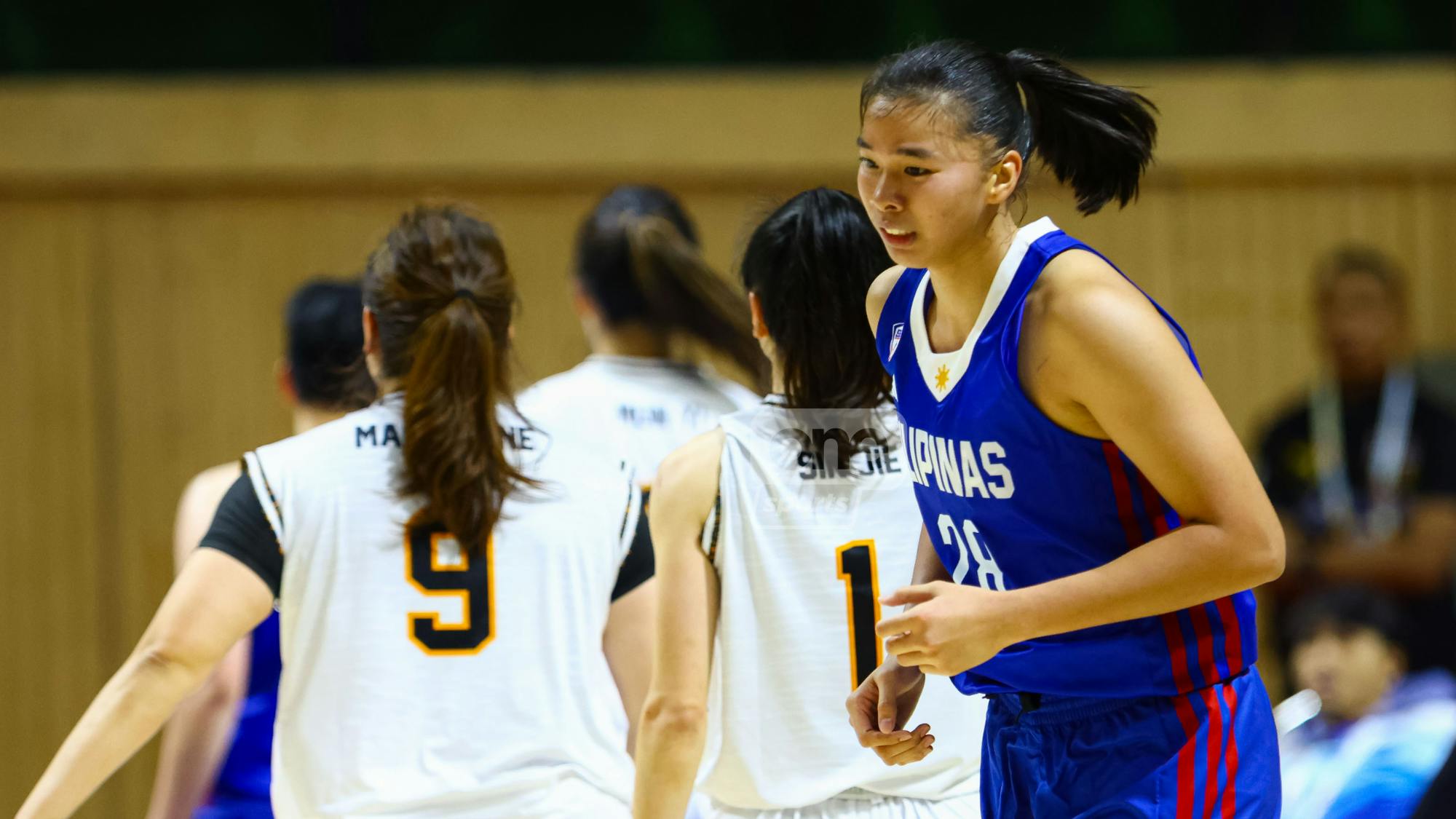 Kacey Dela Rosa holds ground as Gilas Women