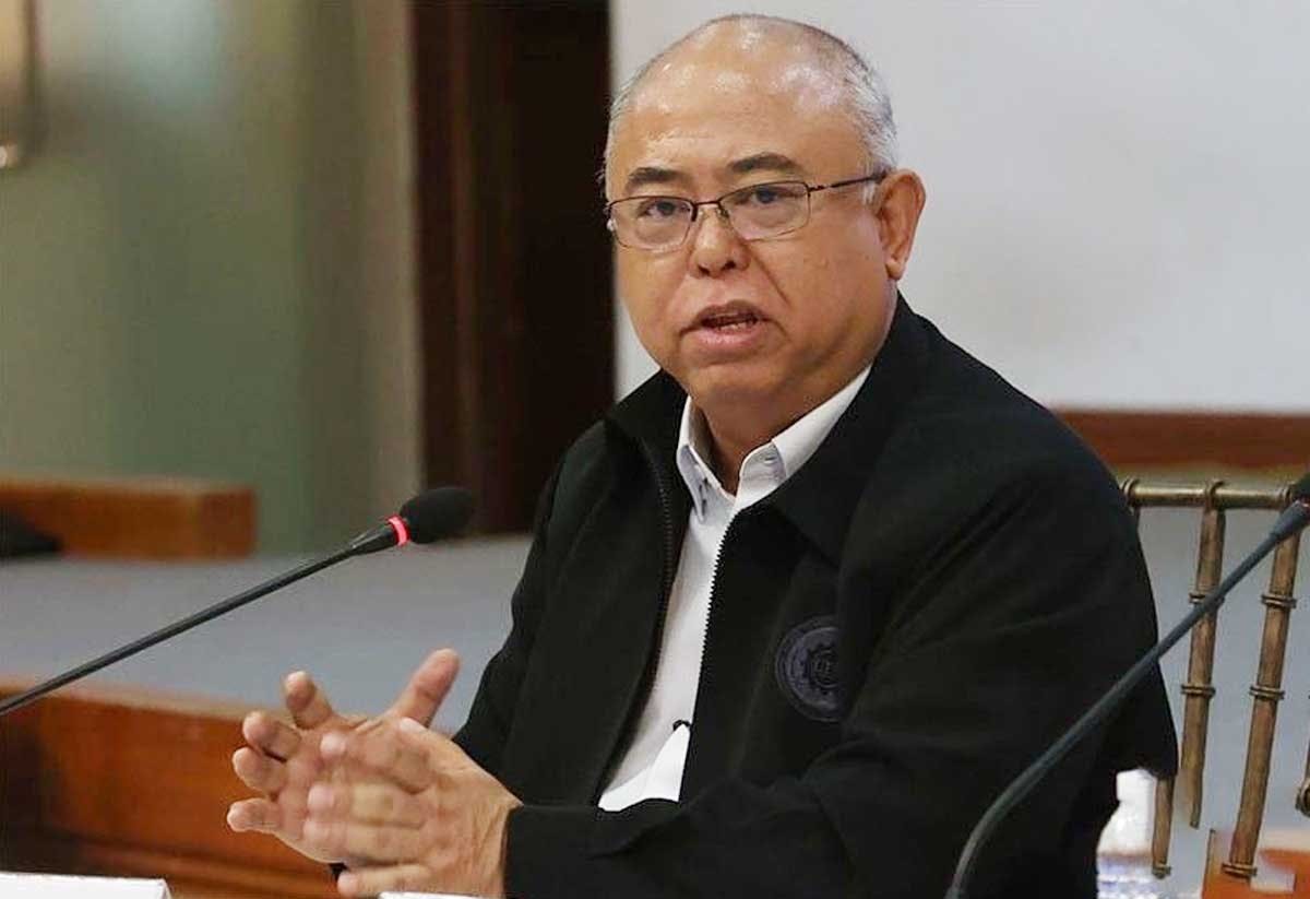 Ombudsman Suspends LTFRB Chief, OTC Chair