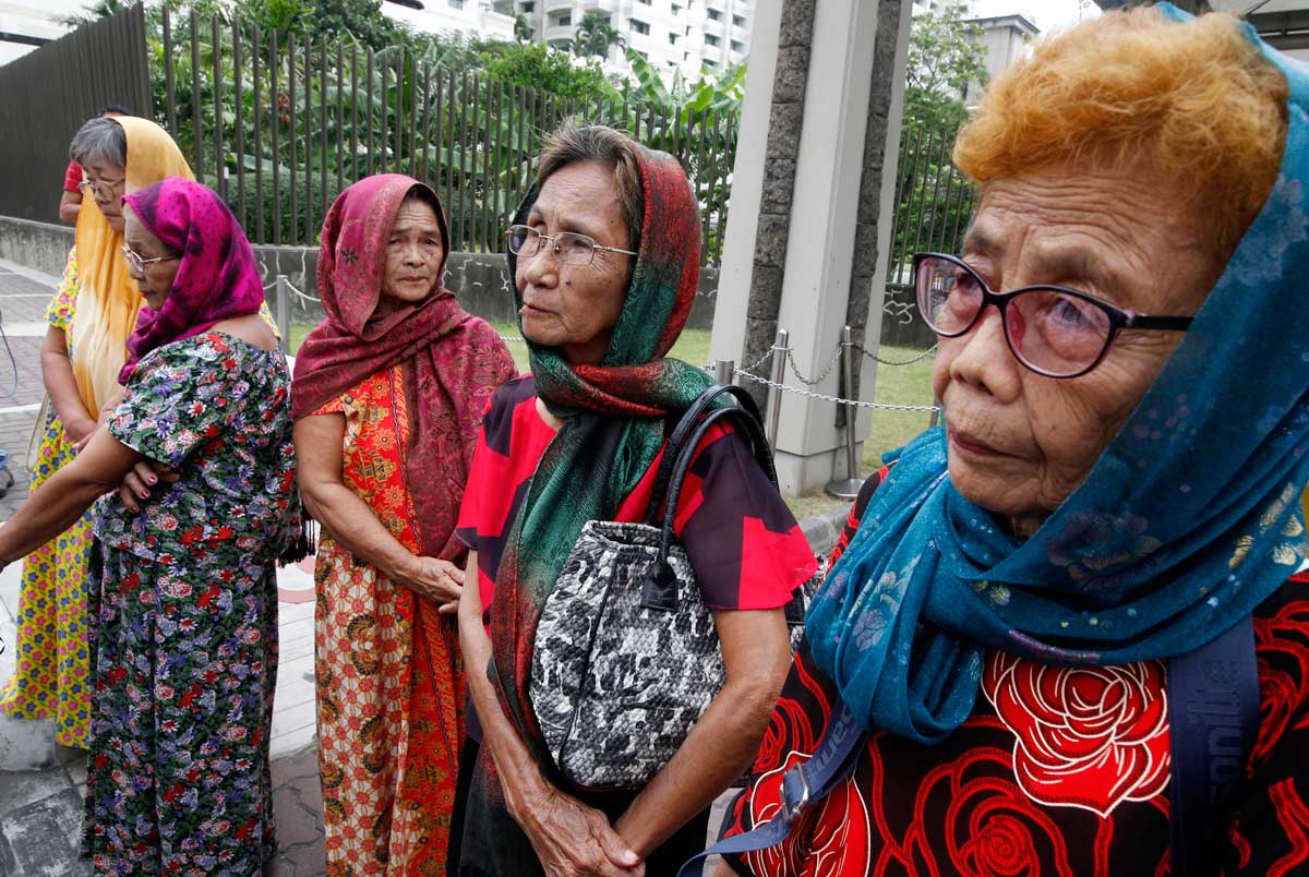 Aging Filipino Comfort Women Still Rally In The Streets ...