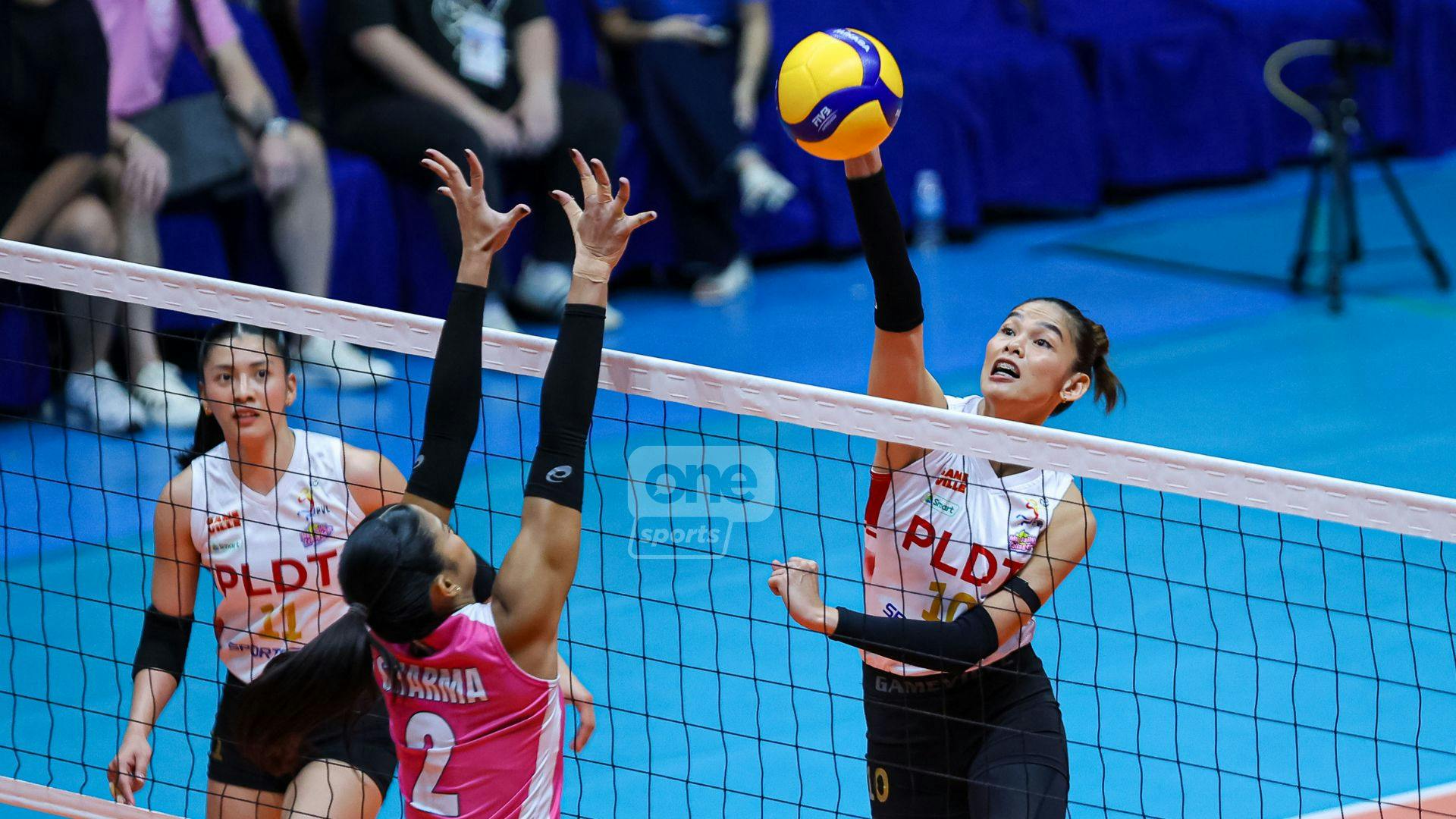 PVL: Majoy Baron points to PLDT