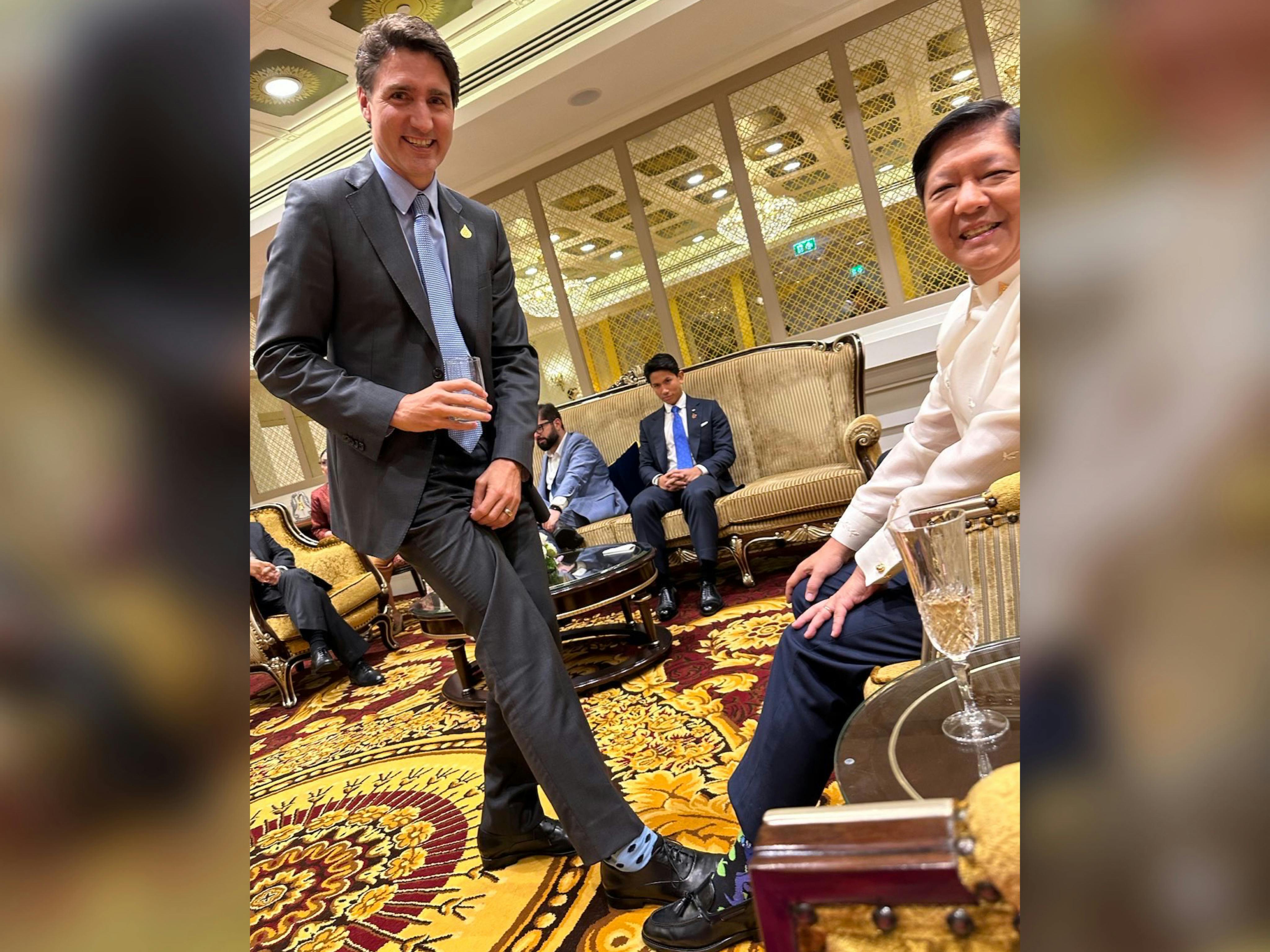 Marcos, Trudeau Engage In ‘Sock Diplomacy’ 