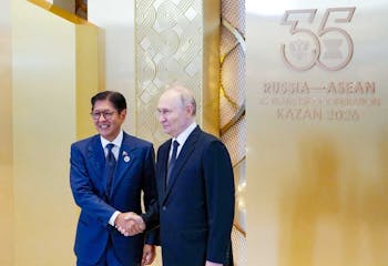 Marcos, Putin Discuss Boosting Energy, Food Ties