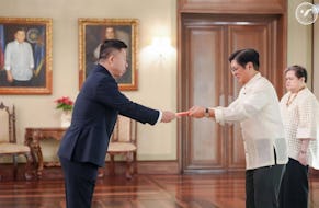 Marcos Sets ‘Discussion’ With Chinese Ambassador