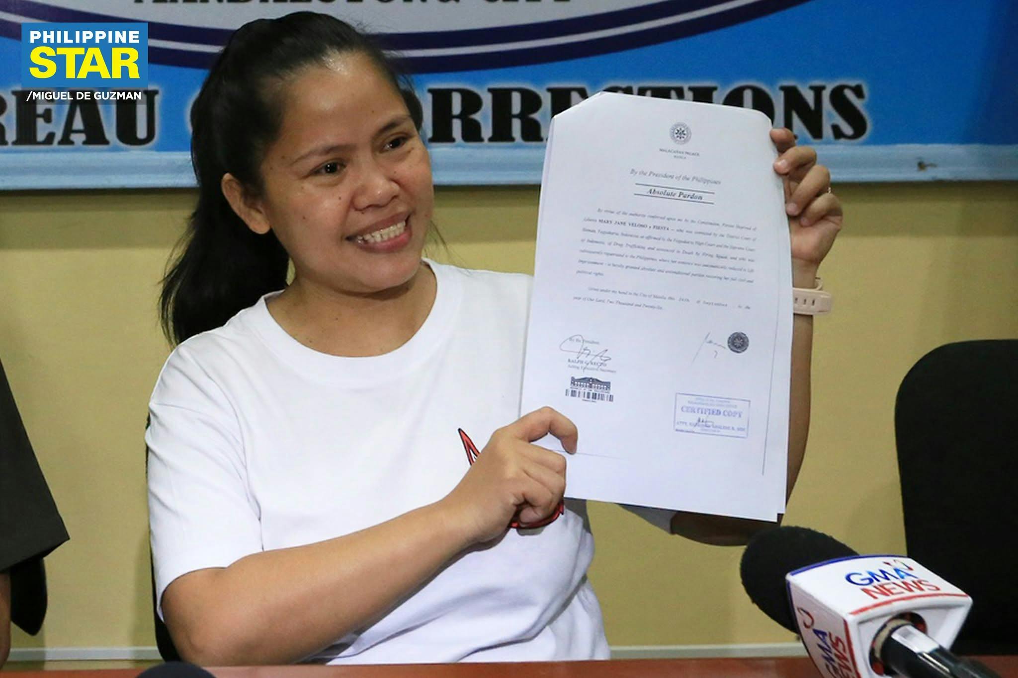 Marcos Grants Mary Jane Veloso Absolute Pardon