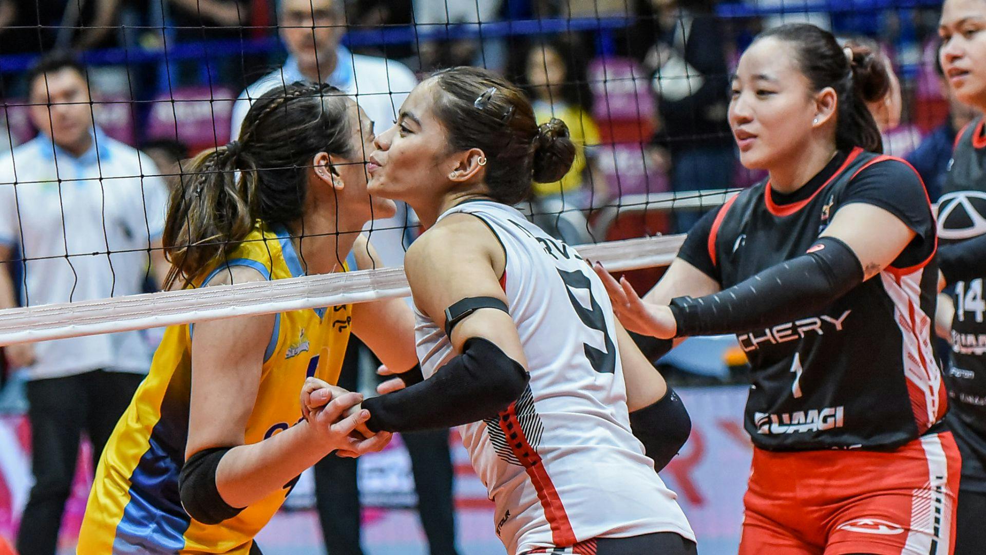 Jen Nierva commends former NU teammate Bella Belen after first PVL matchup