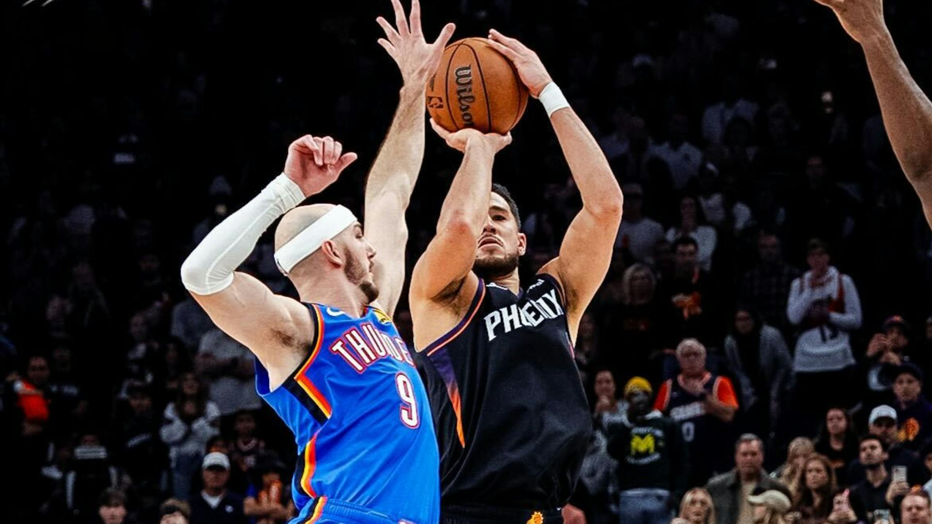 Booker hits winning triple as Suns stun champion Thunder