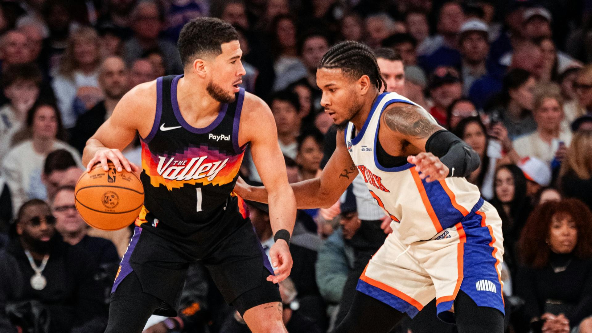Devin Booker powers Phoenix past Knicks in New York