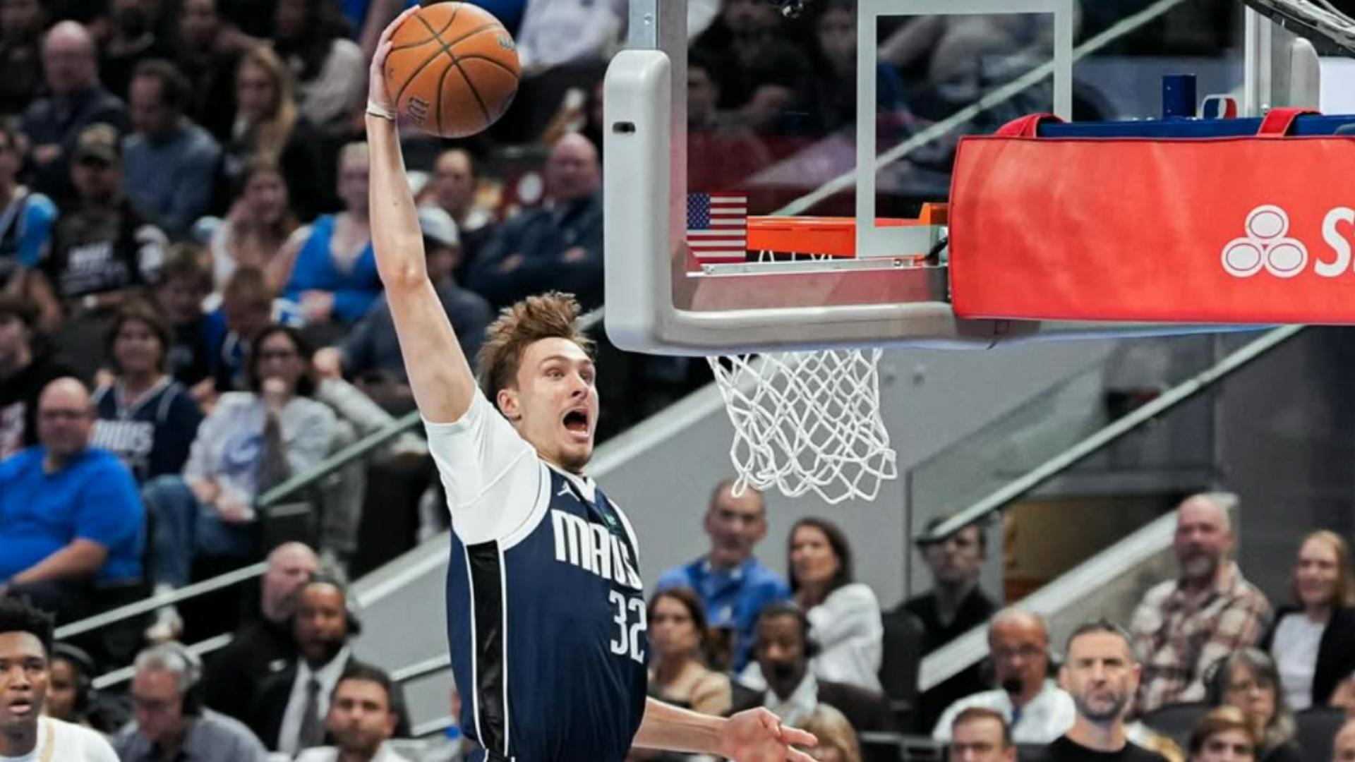 Flagg drops career-high 29 as Mavericks rally past Pelicans in NBA Cup thriller