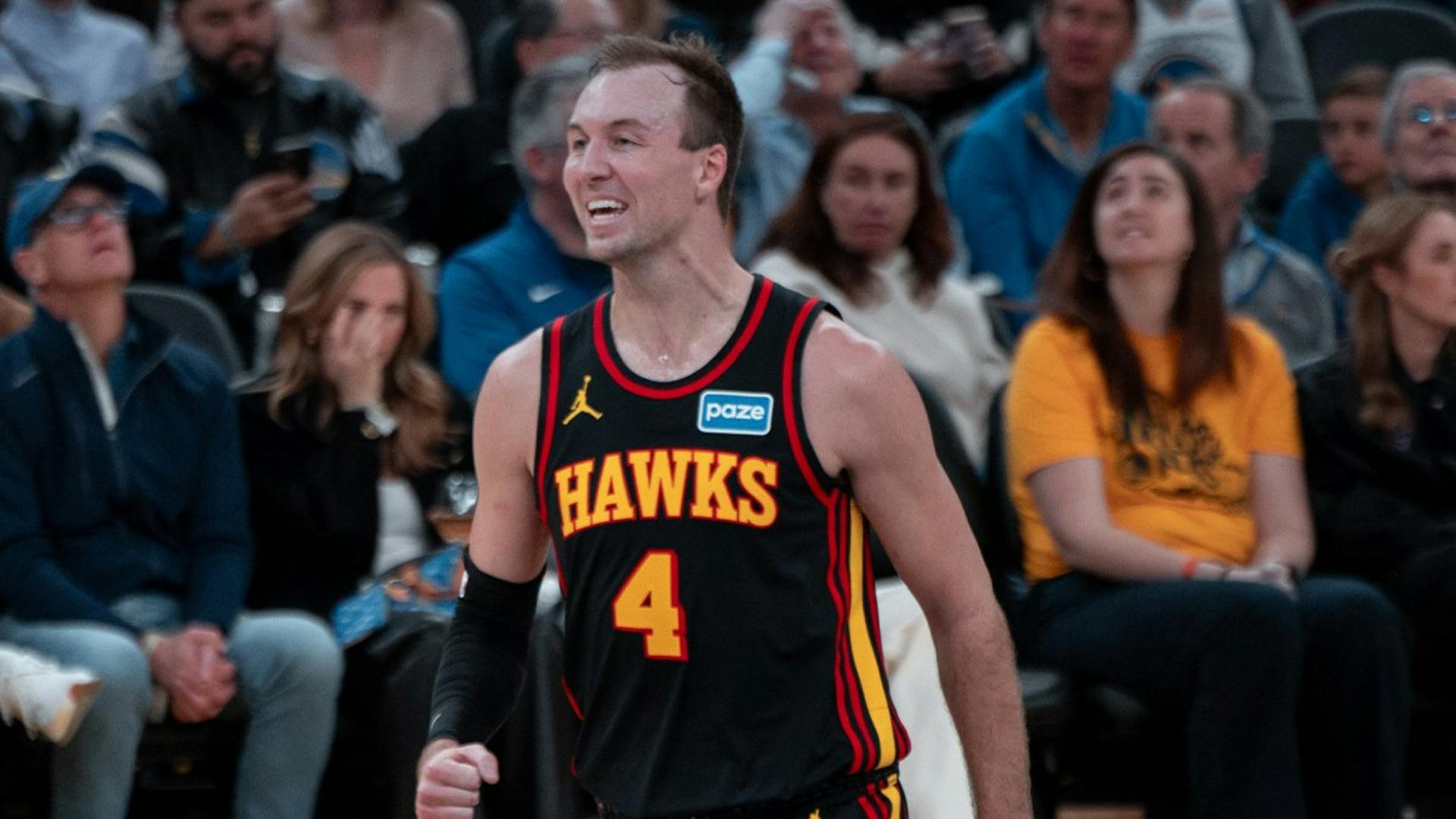 Balanced Hawks dominate 2nd half in win over Warriors