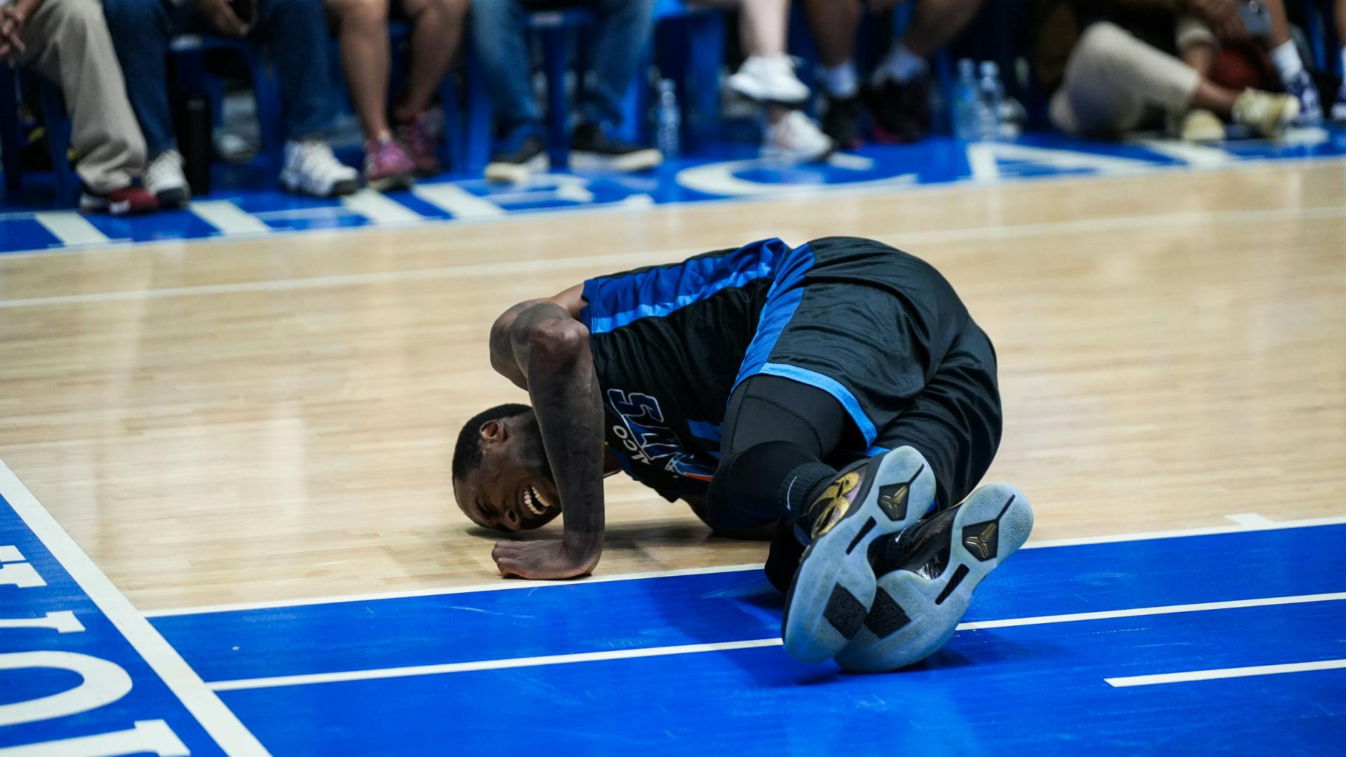 Meralco hopes for the best after Rondae Hollis-Jefferson gets hurt in EASL win