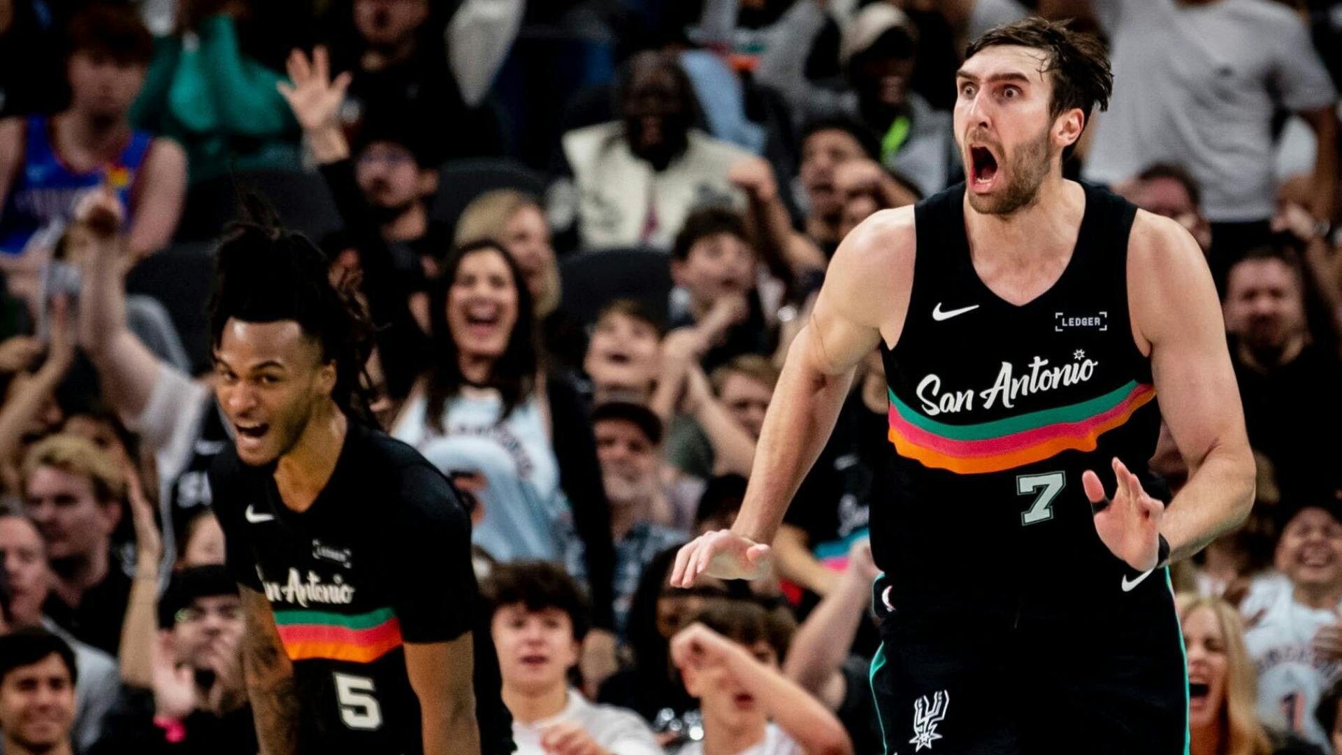 Surging Spurs hand Thunder their worst loss of the NBA season