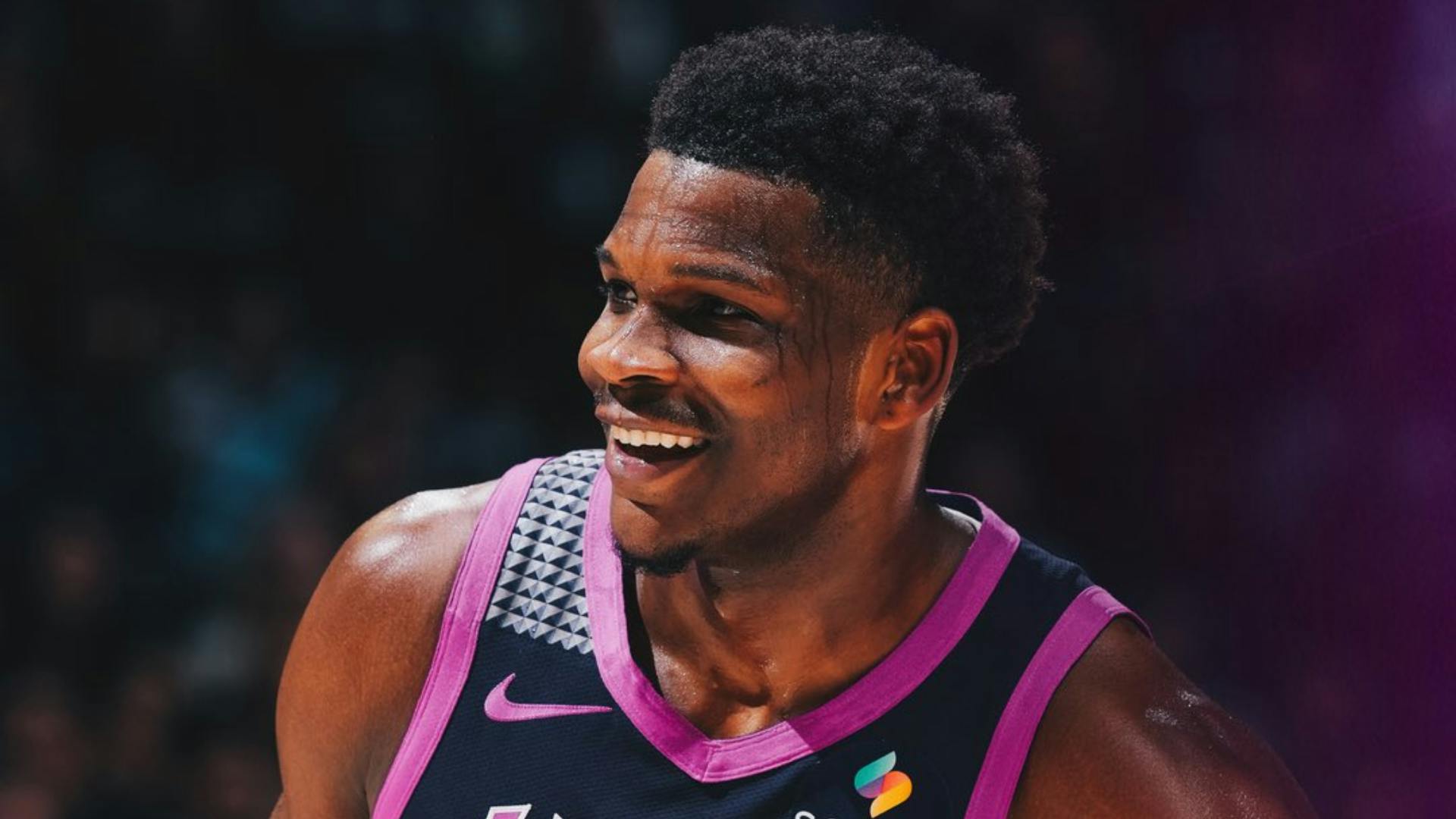 Edwards, Wolves come back from 16 down to beat Bucks