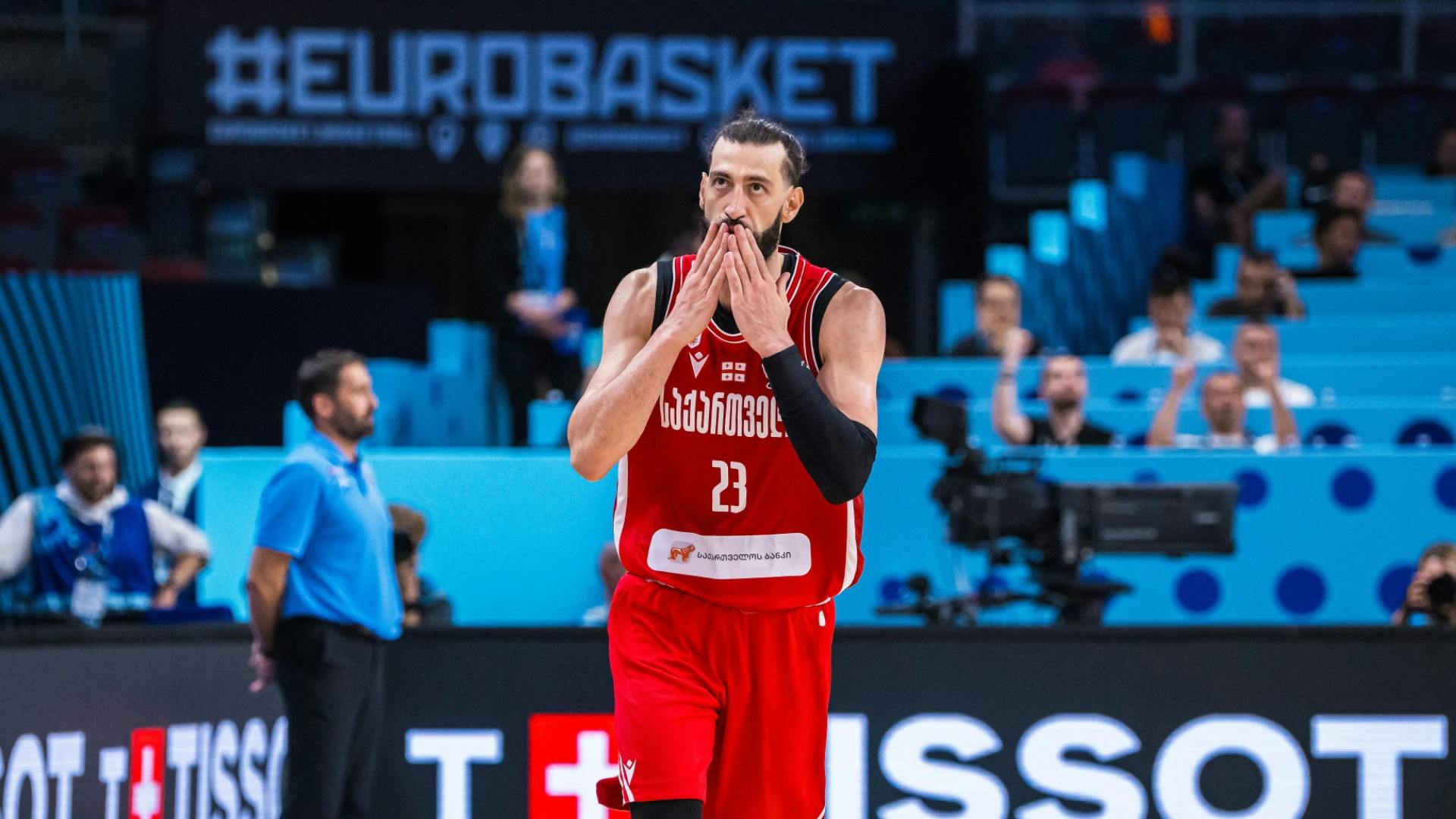 Georgia shocks France to reach first-ever EuroBasket quarterfinals
