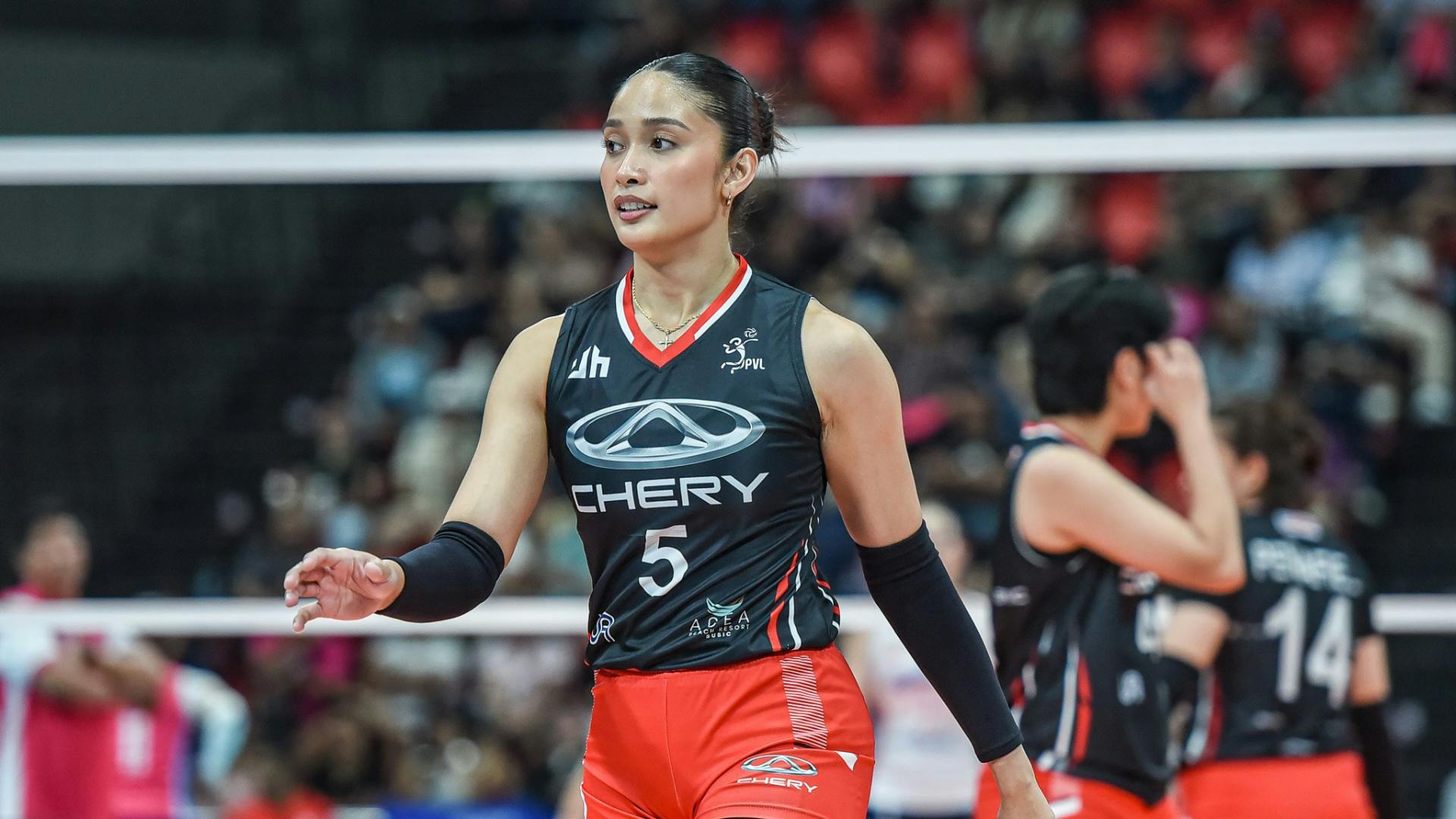 Imee Hernandez, Chery Tiggo battle Creamline for third place in PVL Invitational