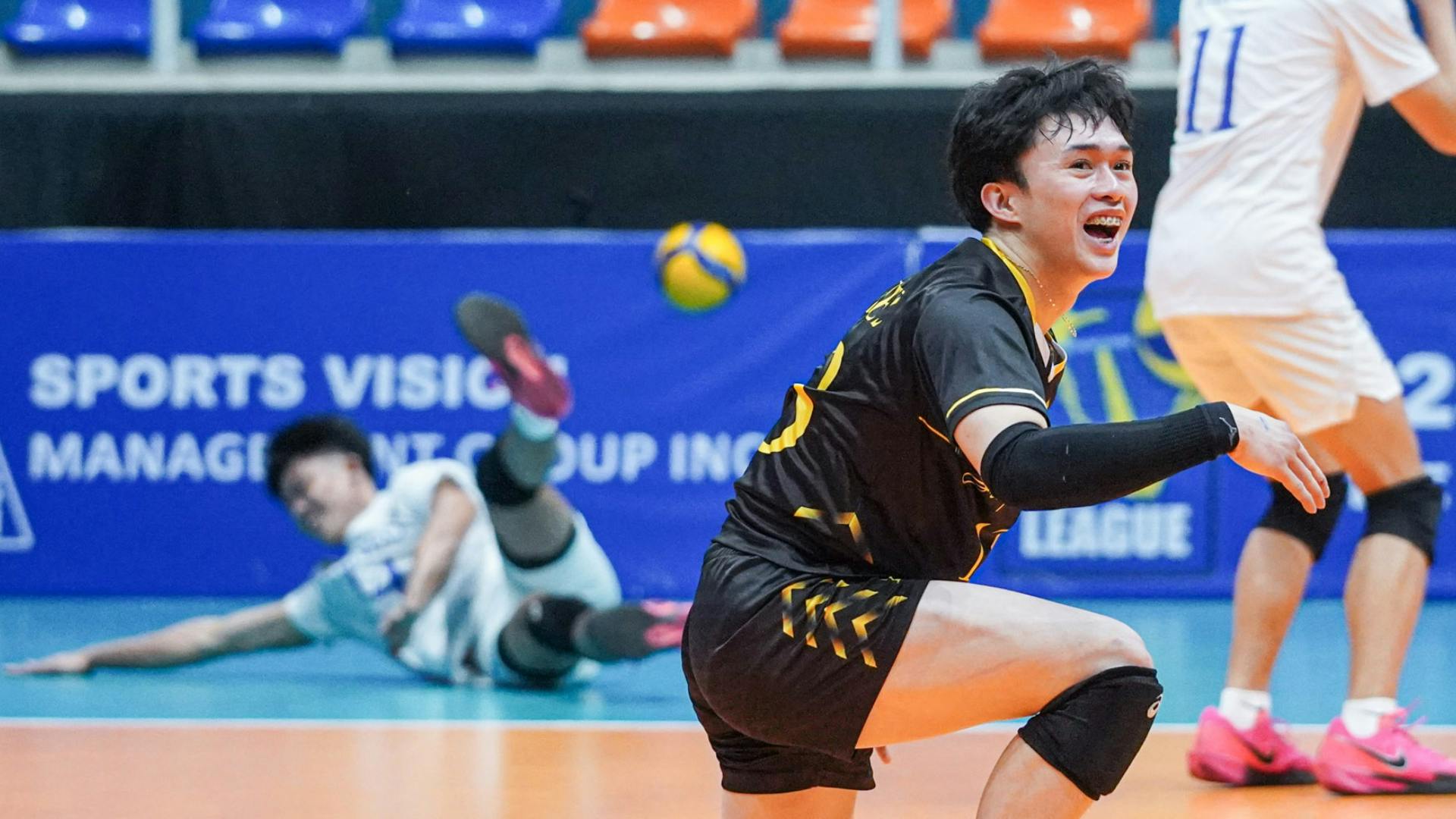 UST Golden Spikers clinch V-League bronze with sweep of Ateneo