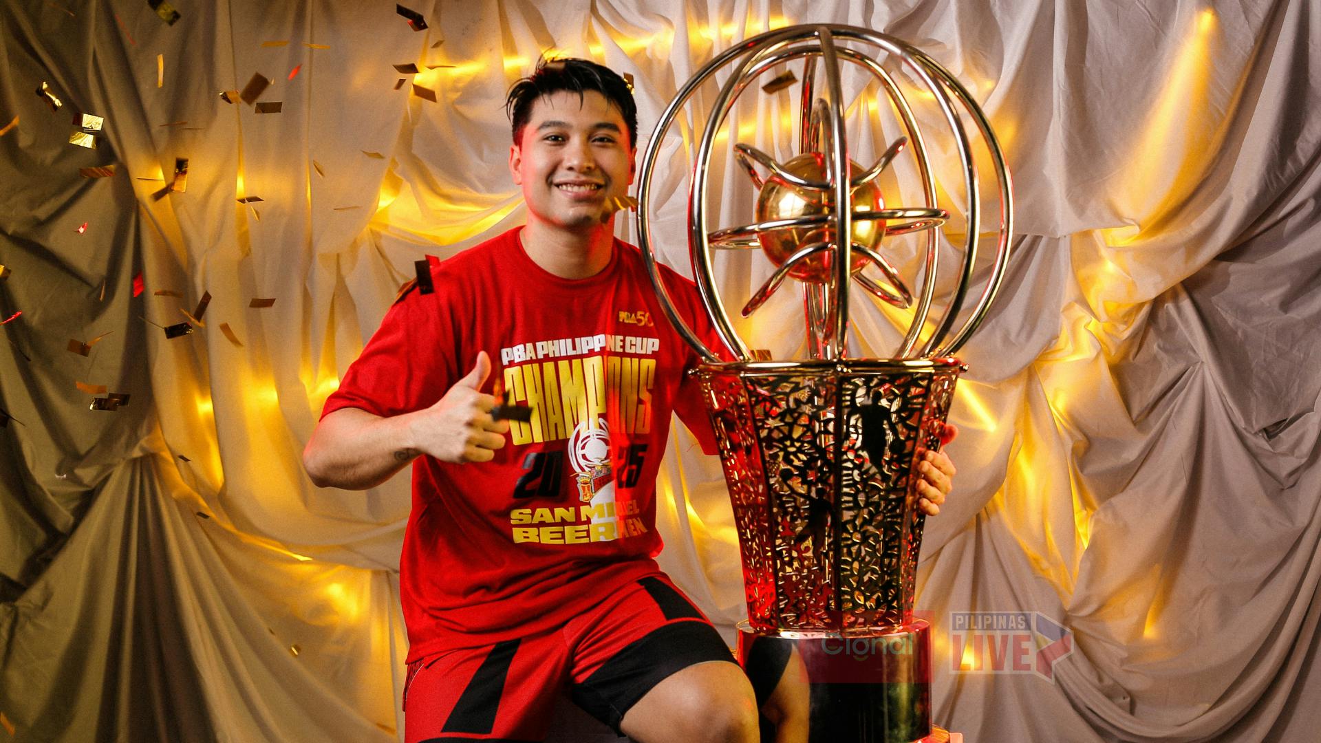 Juami Tiongson celebrates first PBA championship with girlfriend Arra San Agustin