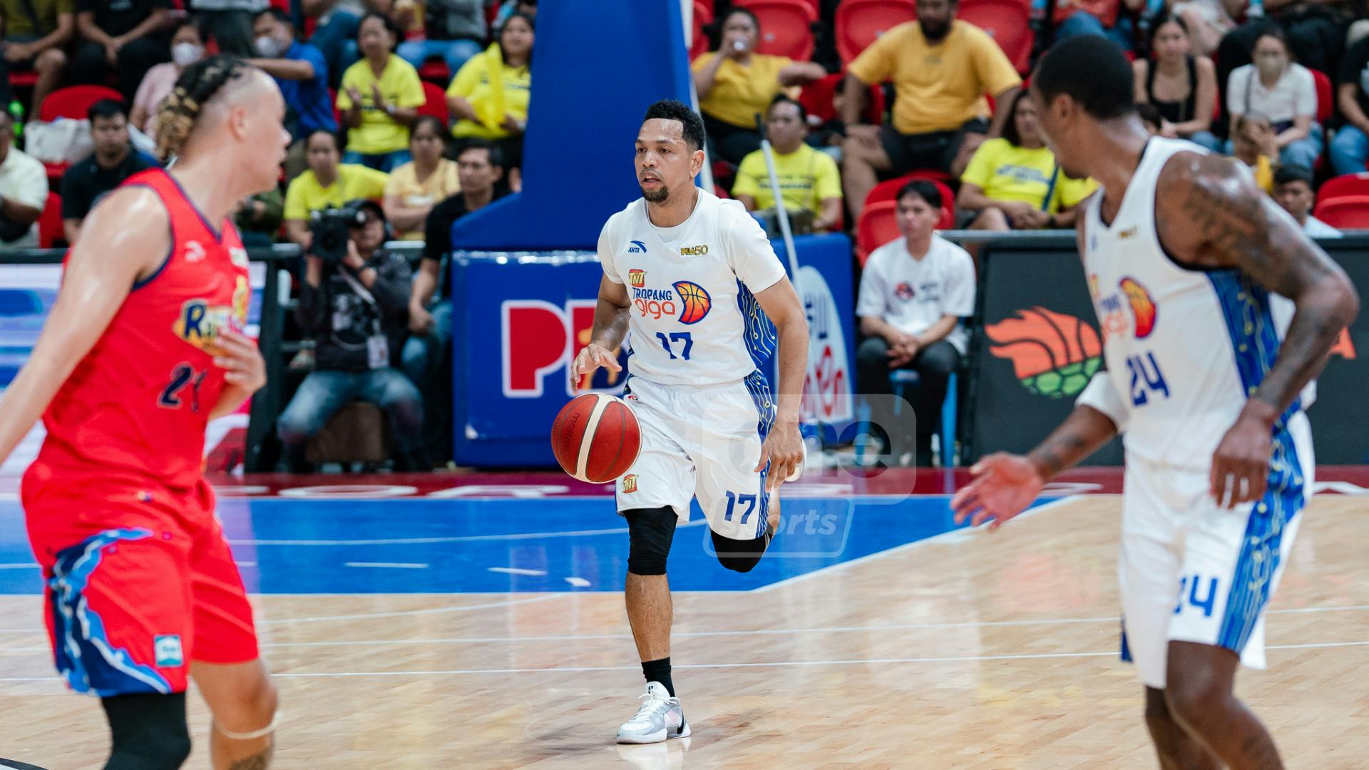 Jayson Castro is PBA Player of the Week despite suffering season-ending injury