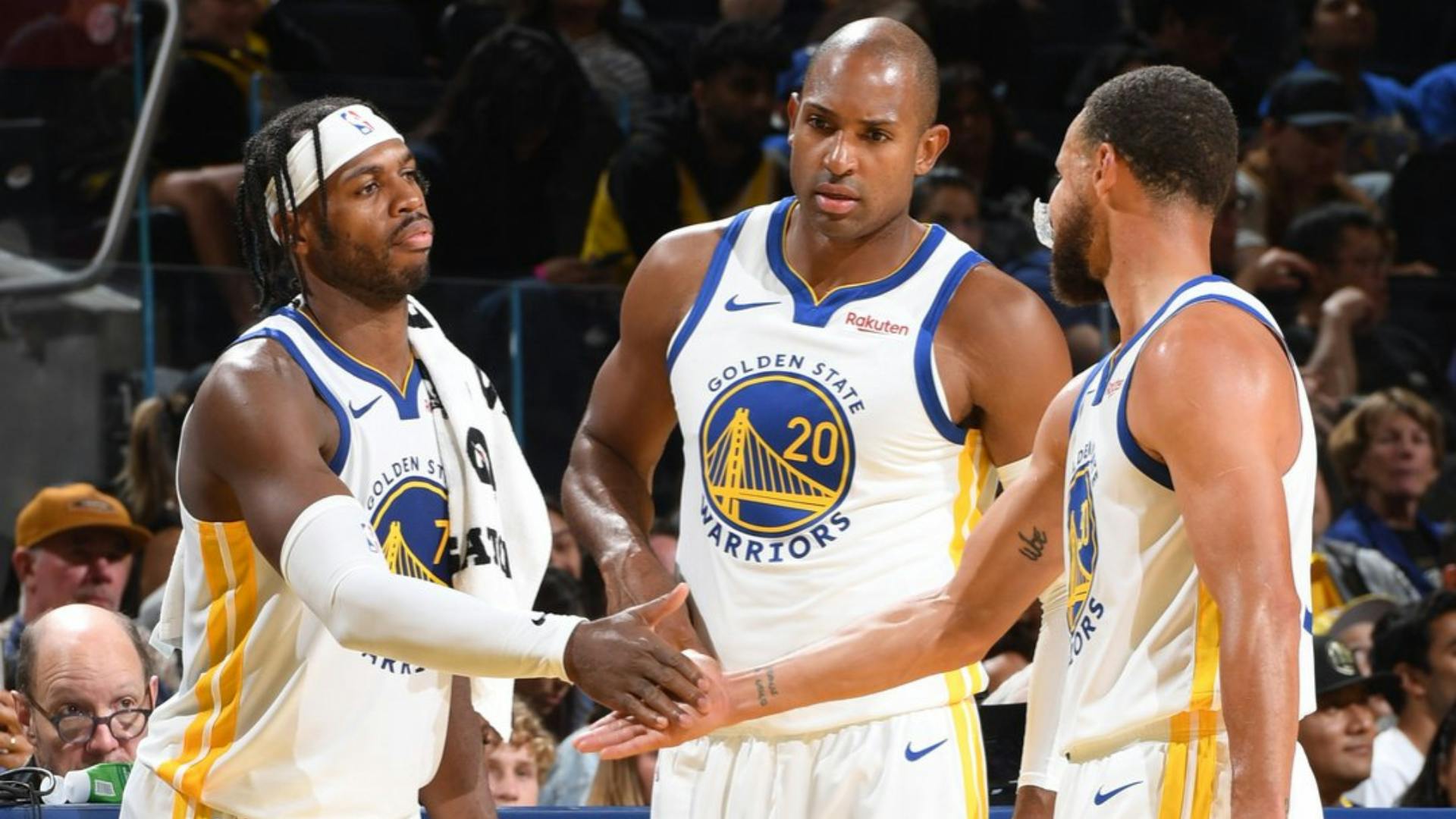 Debuting Warriors keep Lakers winless in NBA preseason